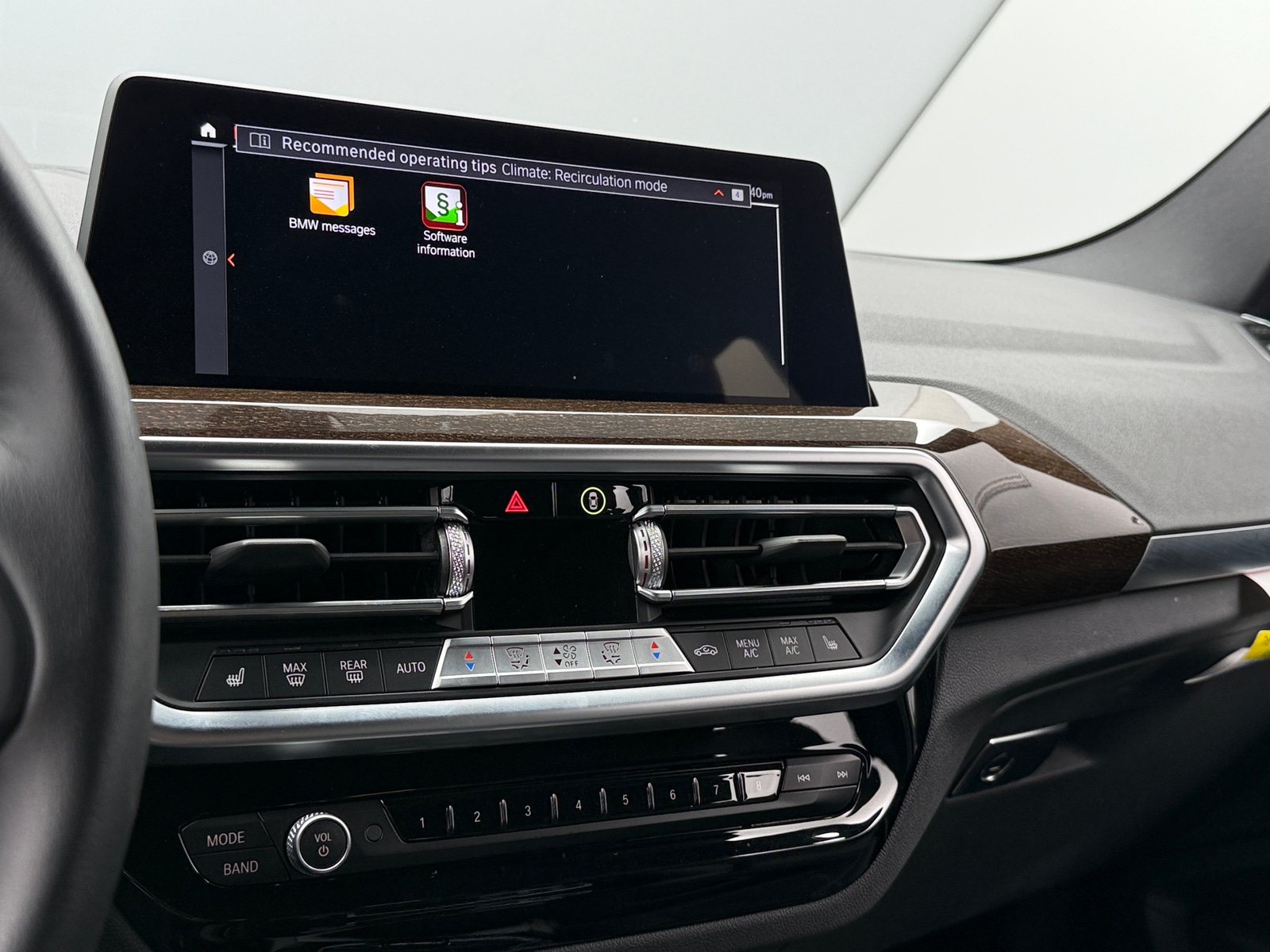 Thumbnail: 2024 BMW X3 - 3