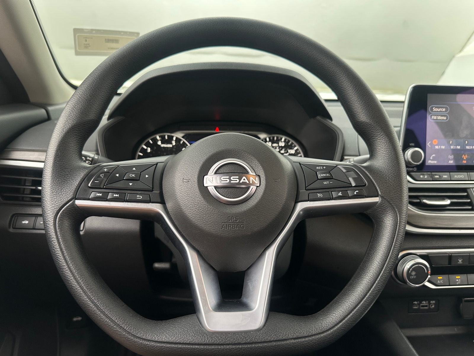 Thumbnail: 2025 Nissan Altima - 5