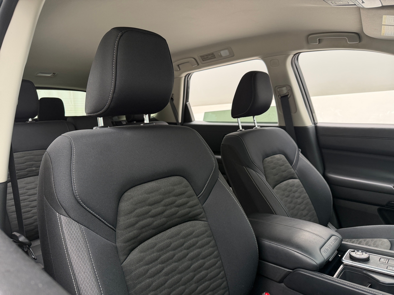 Thumbnail: 2025 Nissan Pathfinder - 2