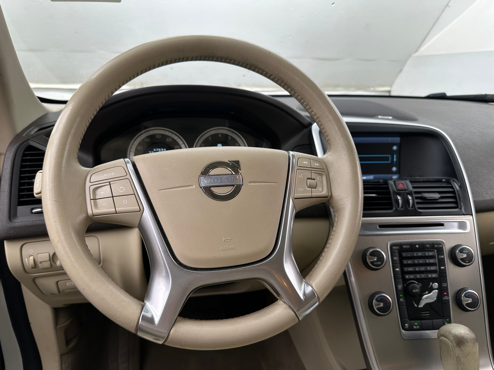 Thumbnail: 2012 Volvo XC60 - 4