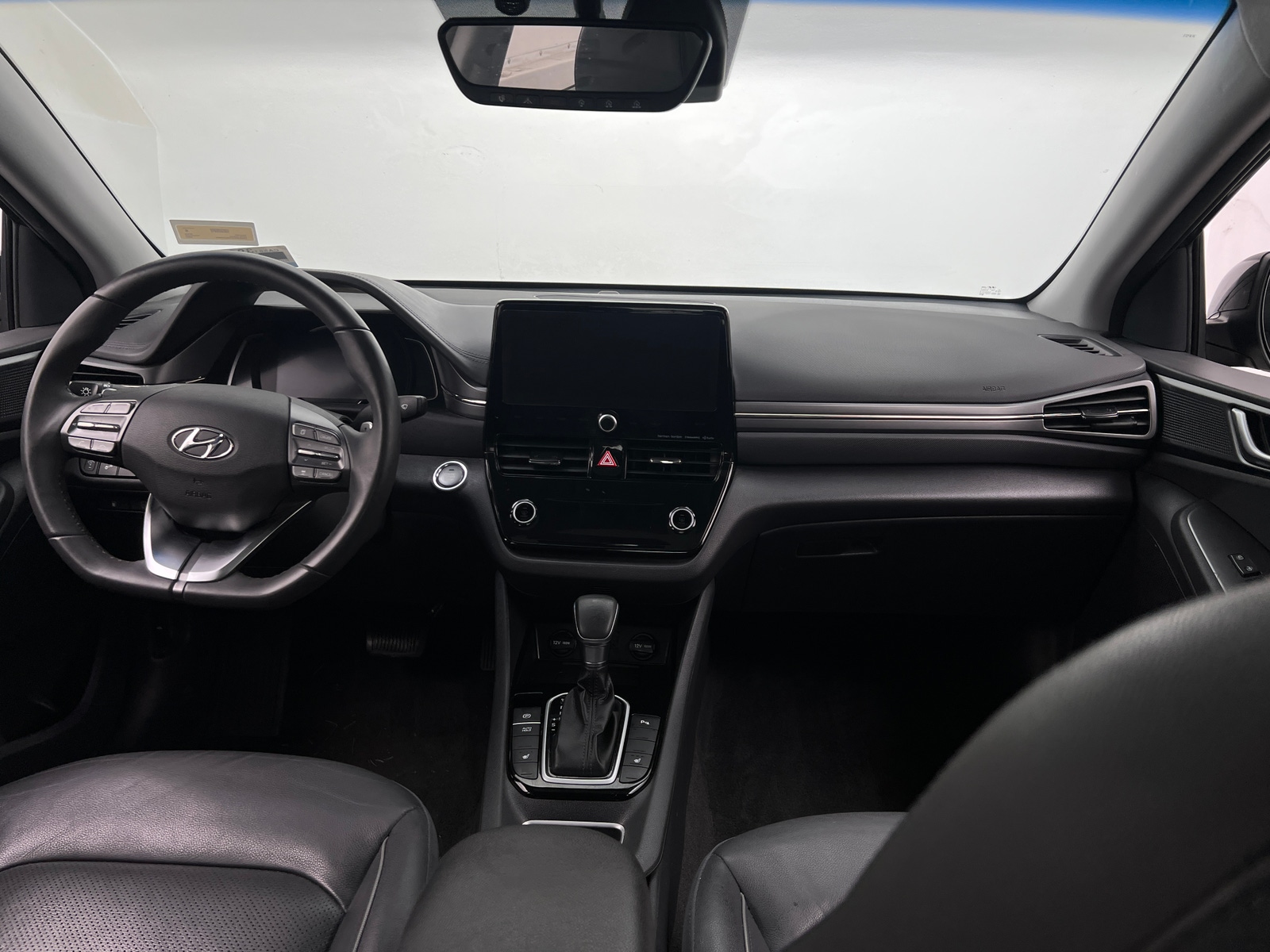 Thumbnail: 2021 Hyundai Ioniq - 2
