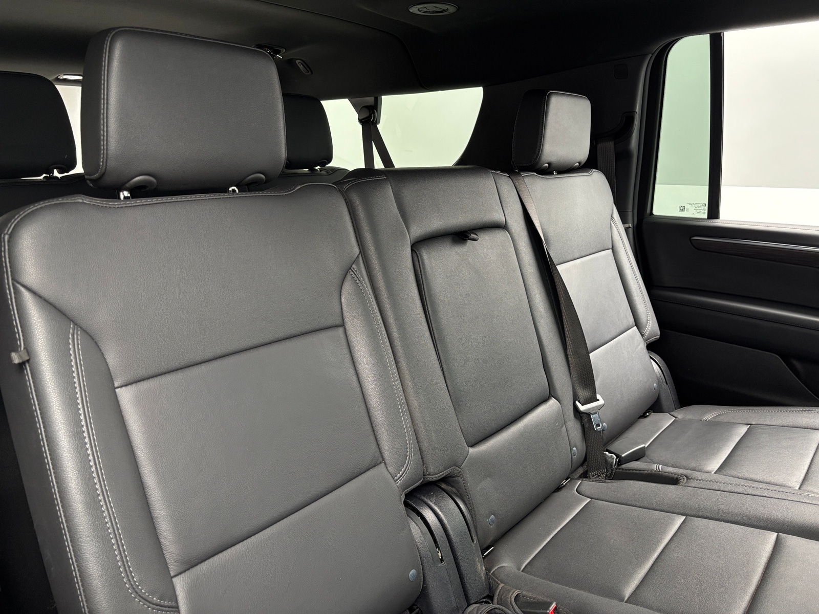 Thumbnail: 2025 Chevrolet Suburban - 5