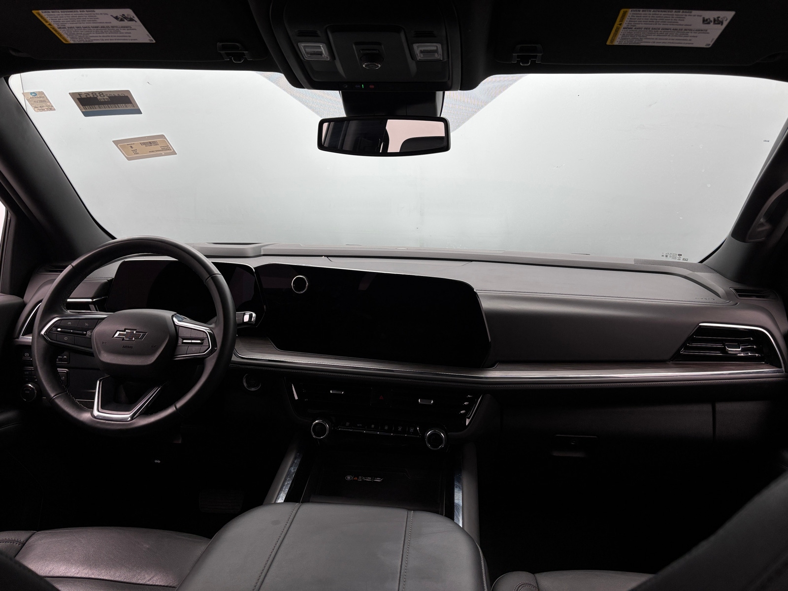 Thumbnail: 2025 Chevrolet Suburban - 2