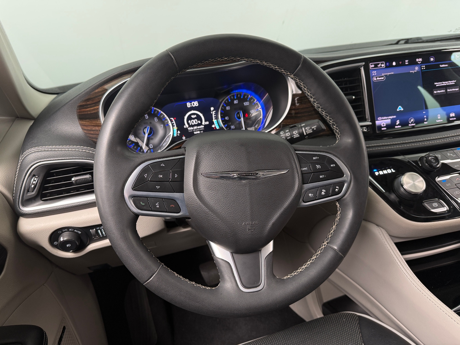 Thumbnail: 2022 Chrysler Pacifica - 5