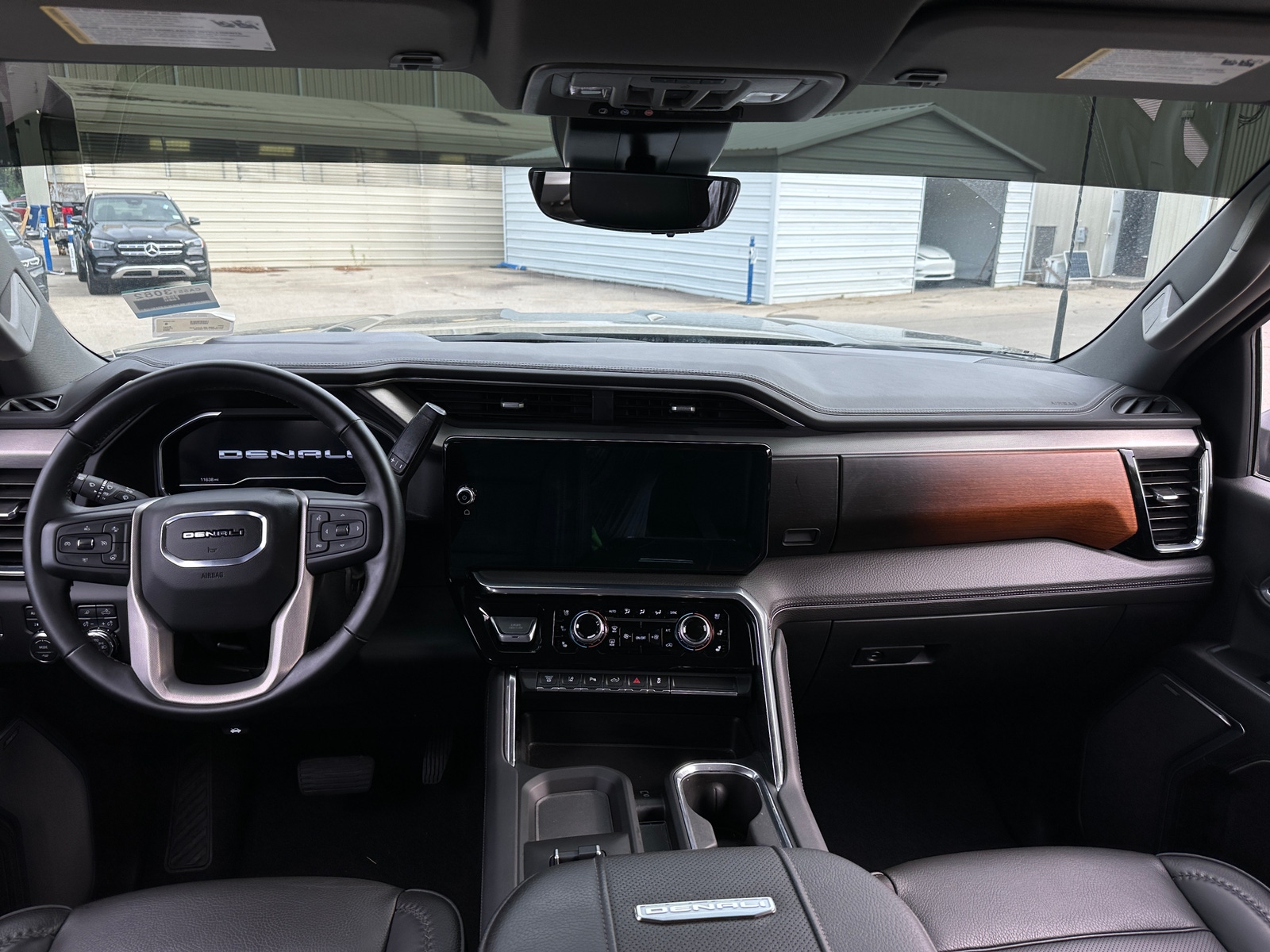 Thumbnail: 2024 GMC Sierra 3500 - 2