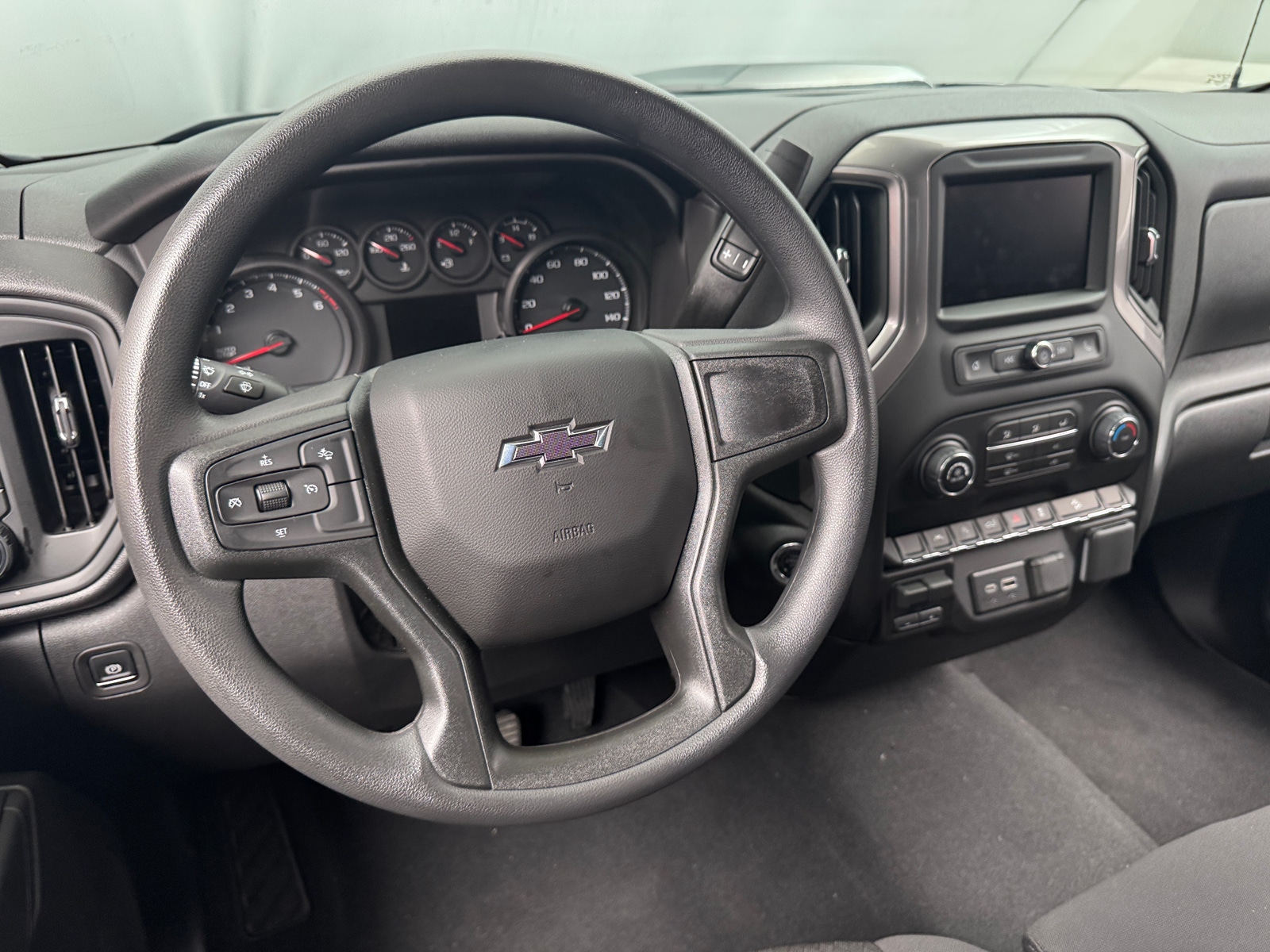 Thumbnail: 2026 Chevrolet Silverado 1500 - 5