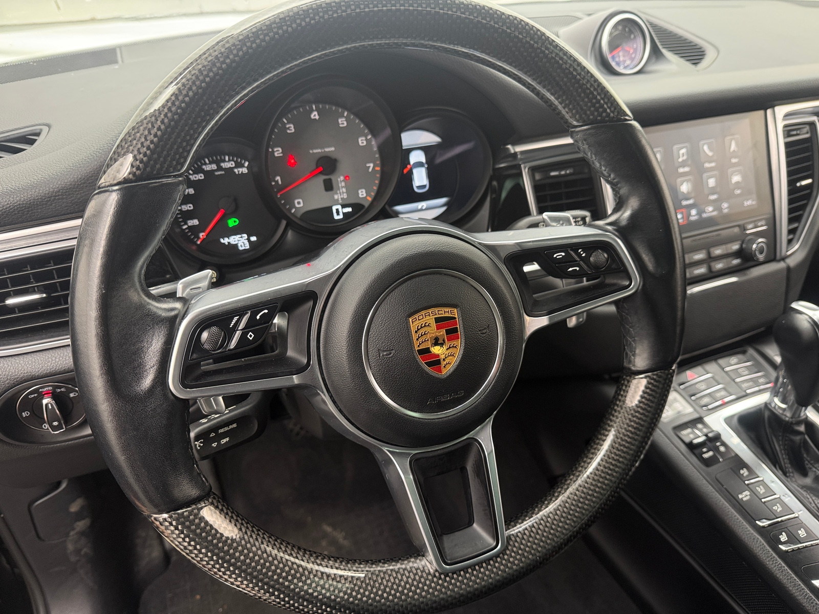 Thumbnail: 2018 Porsche Macan - 4