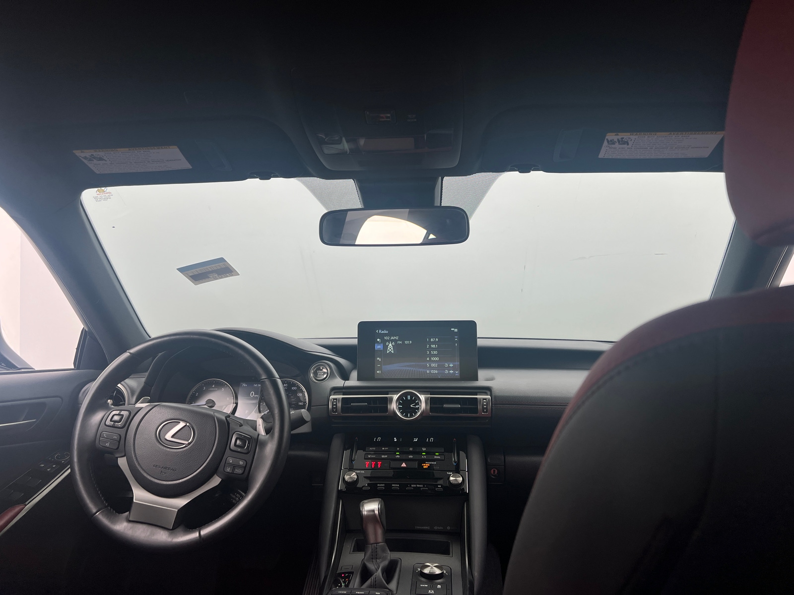 Thumbnail: 2022 Lexus IS - 2