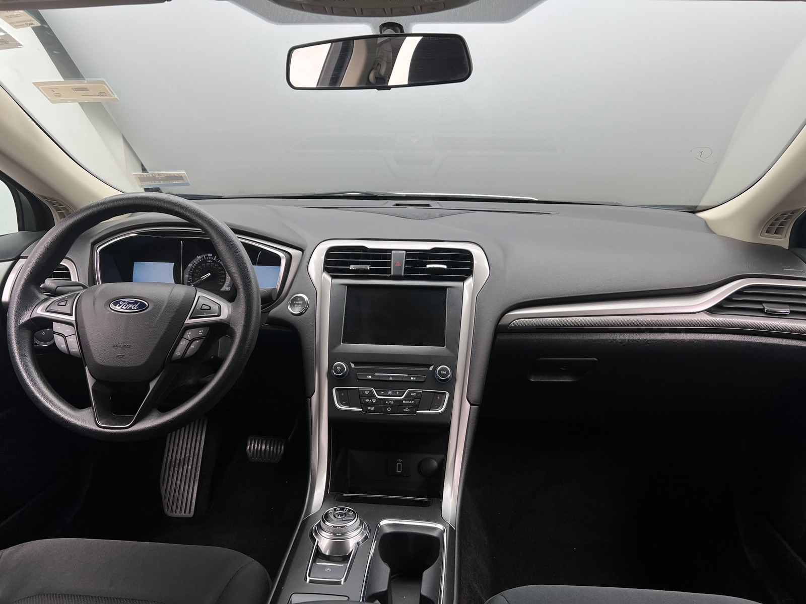 Thumbnail: 2017 Ford Fusion - 3
