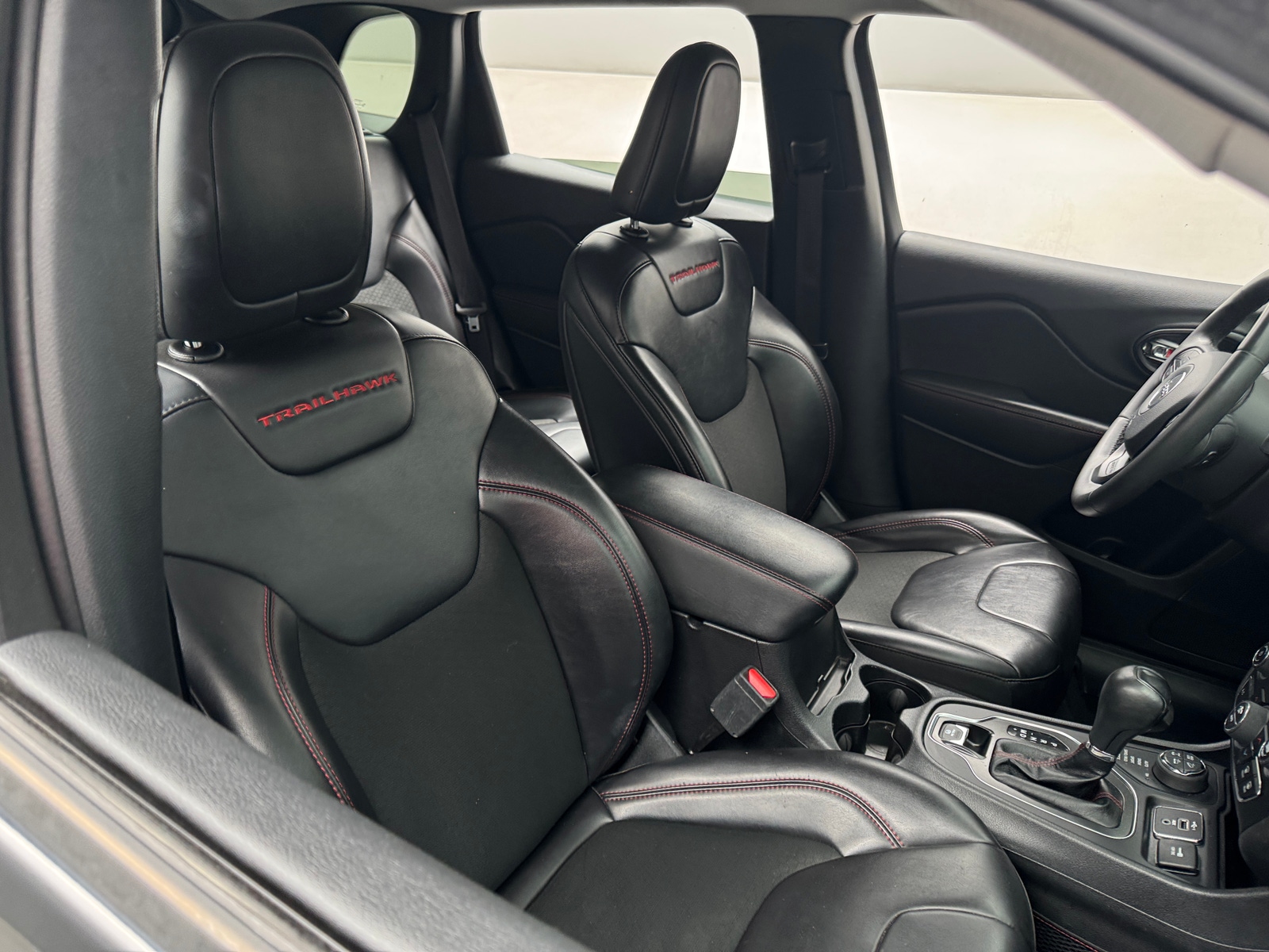 Thumbnail: 2020 Jeep Cherokee - 2