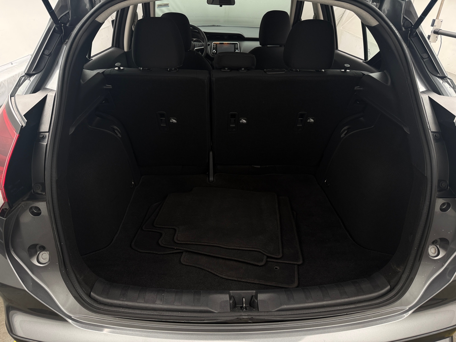 Thumbnail: 2021 Nissan Kicks - 7