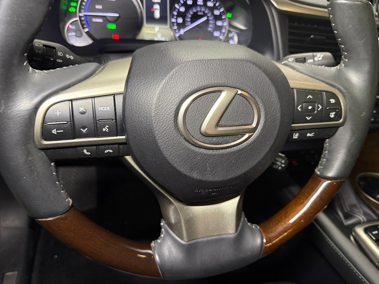 Thumbnail: 2019 Lexus RX - 4