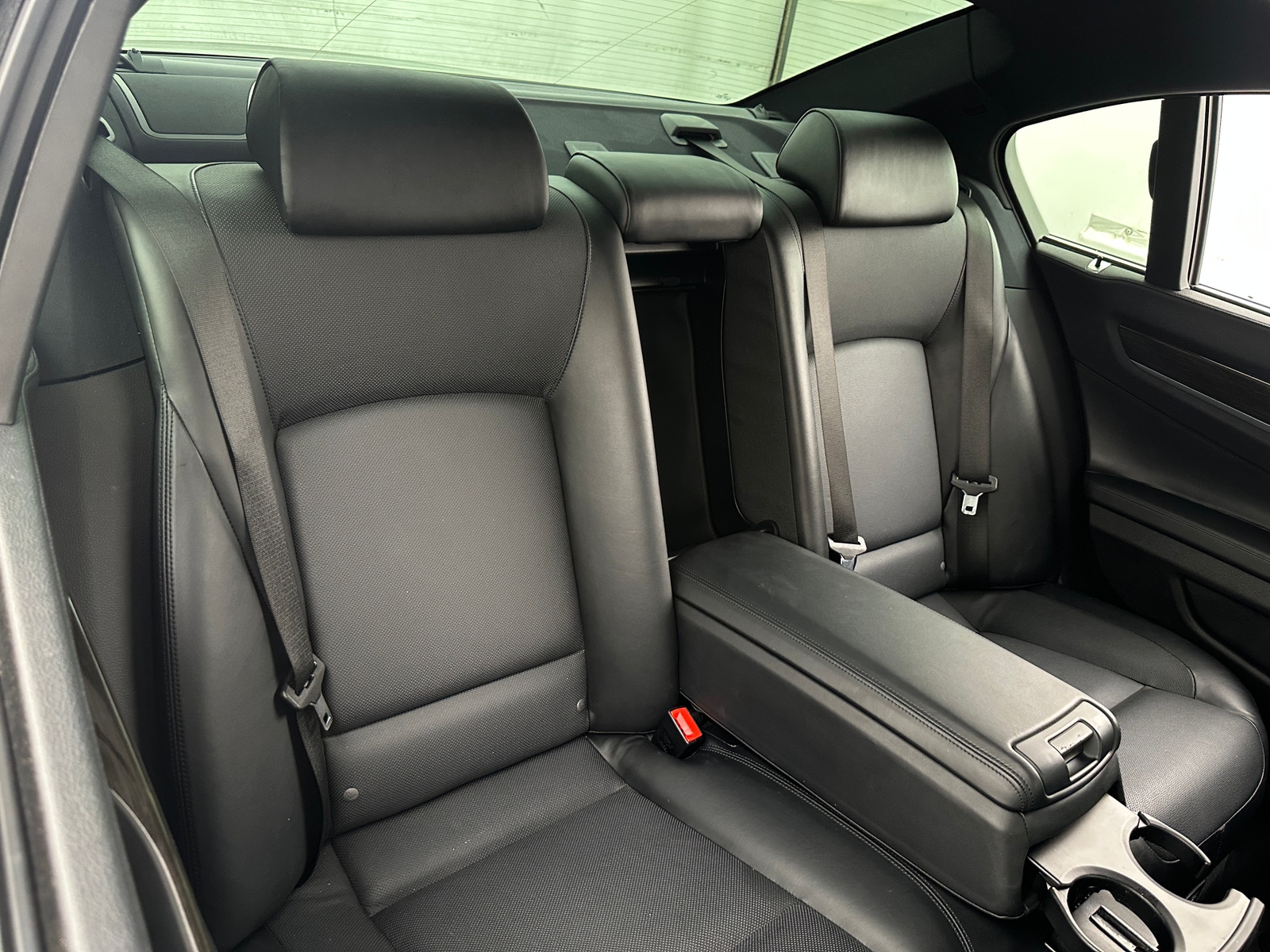 Thumbnail: 2012 BMW 7 Series - 5