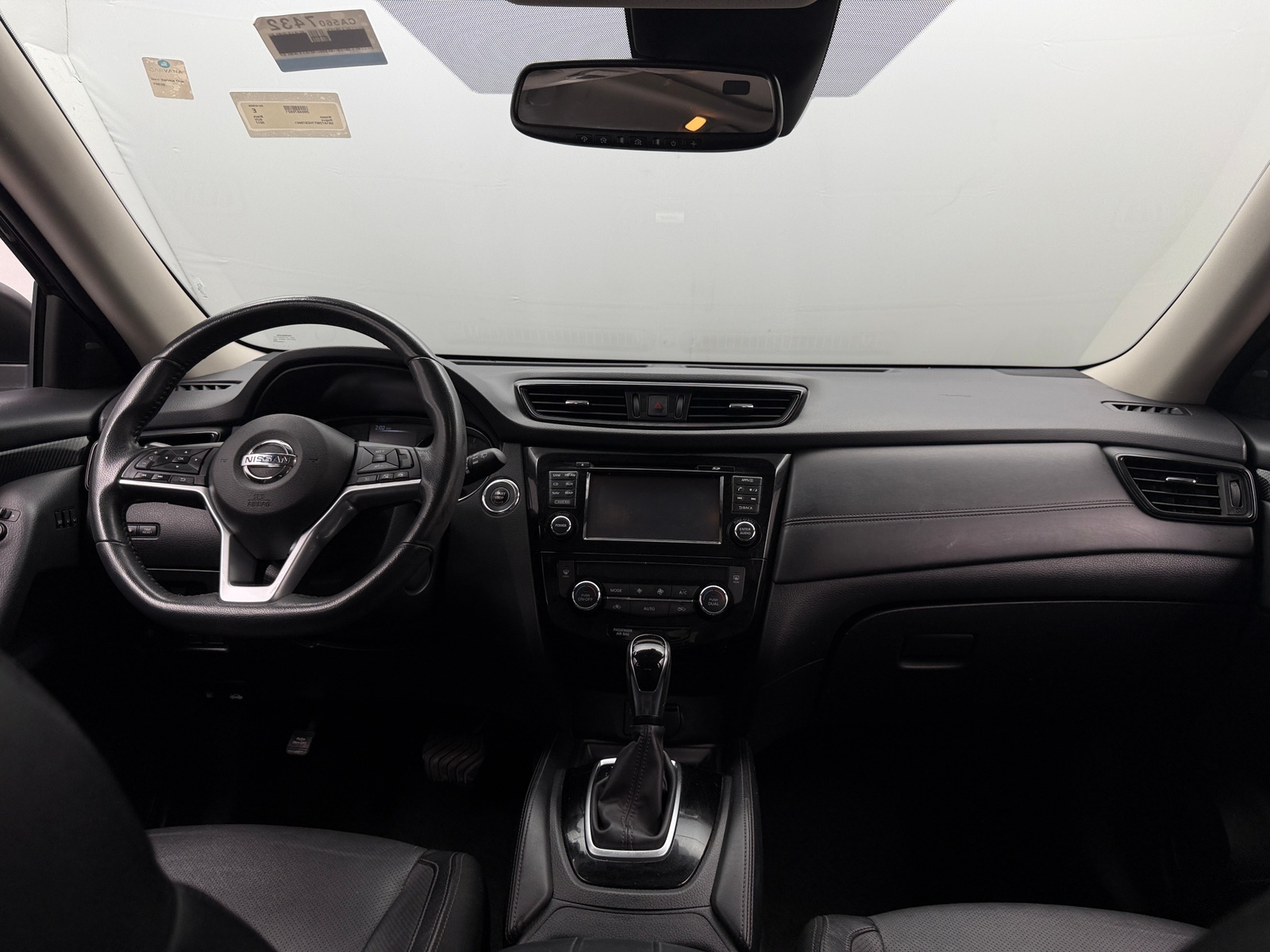 Thumbnail: 2017 Nissan Rogue - 2