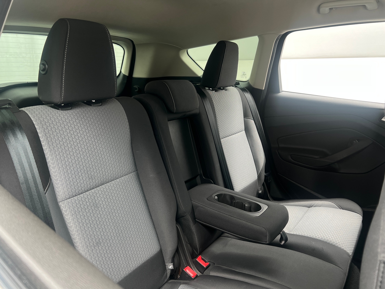 Thumbnail: 2017 Ford Escape - 6