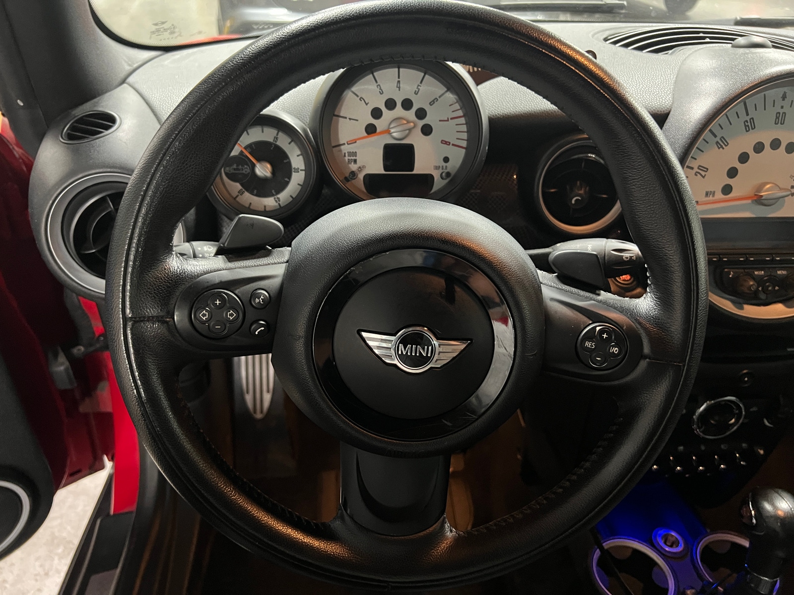 Thumbnail: 2012 MINI Cooper Convertible - 5