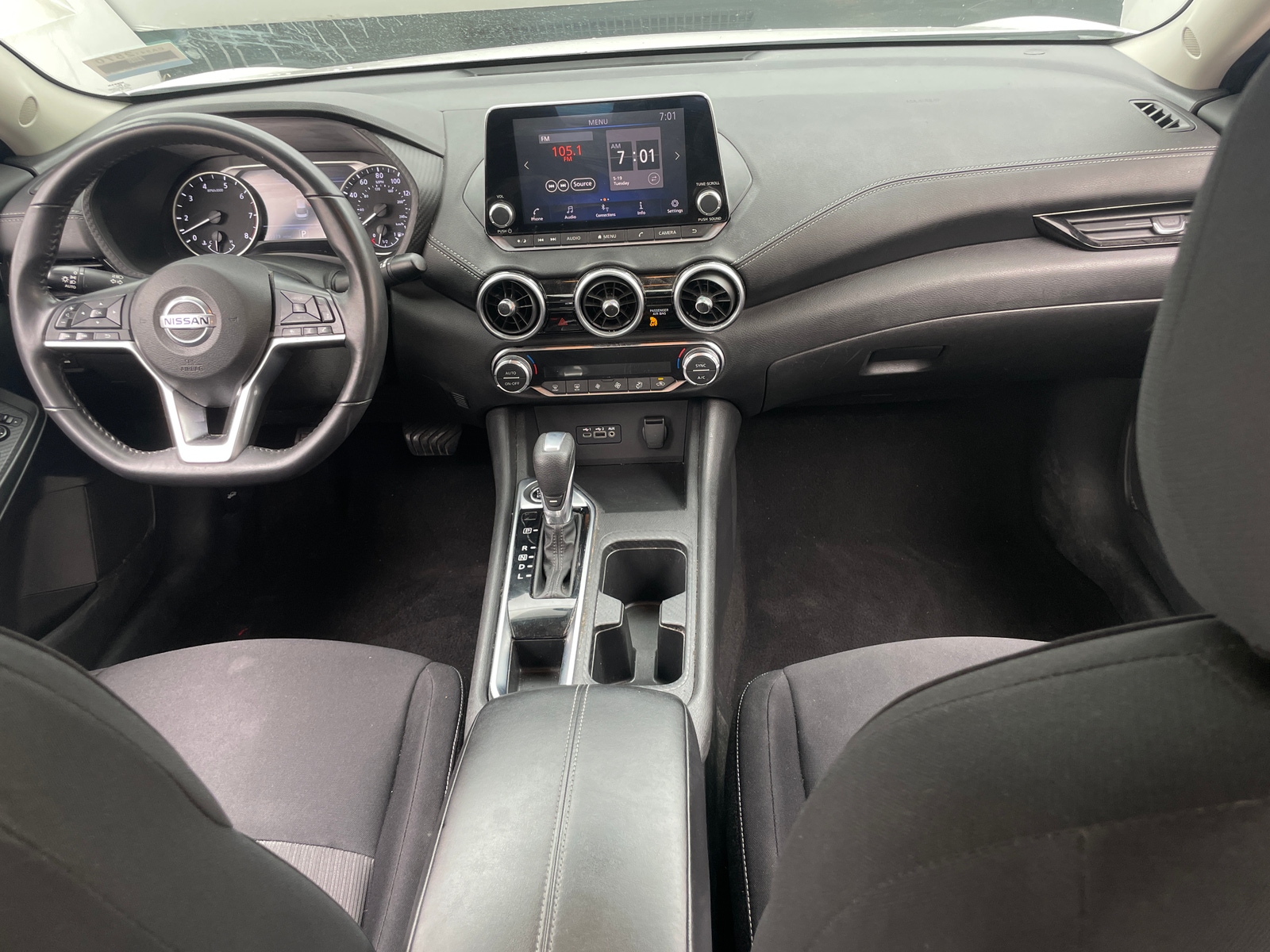 Thumbnail: 2021 Nissan Sentra - 3