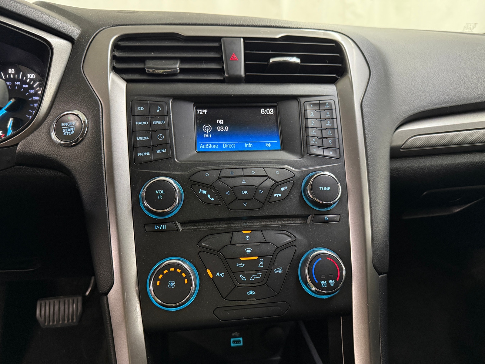 Thumbnail: 2018 Ford Fusion - 4