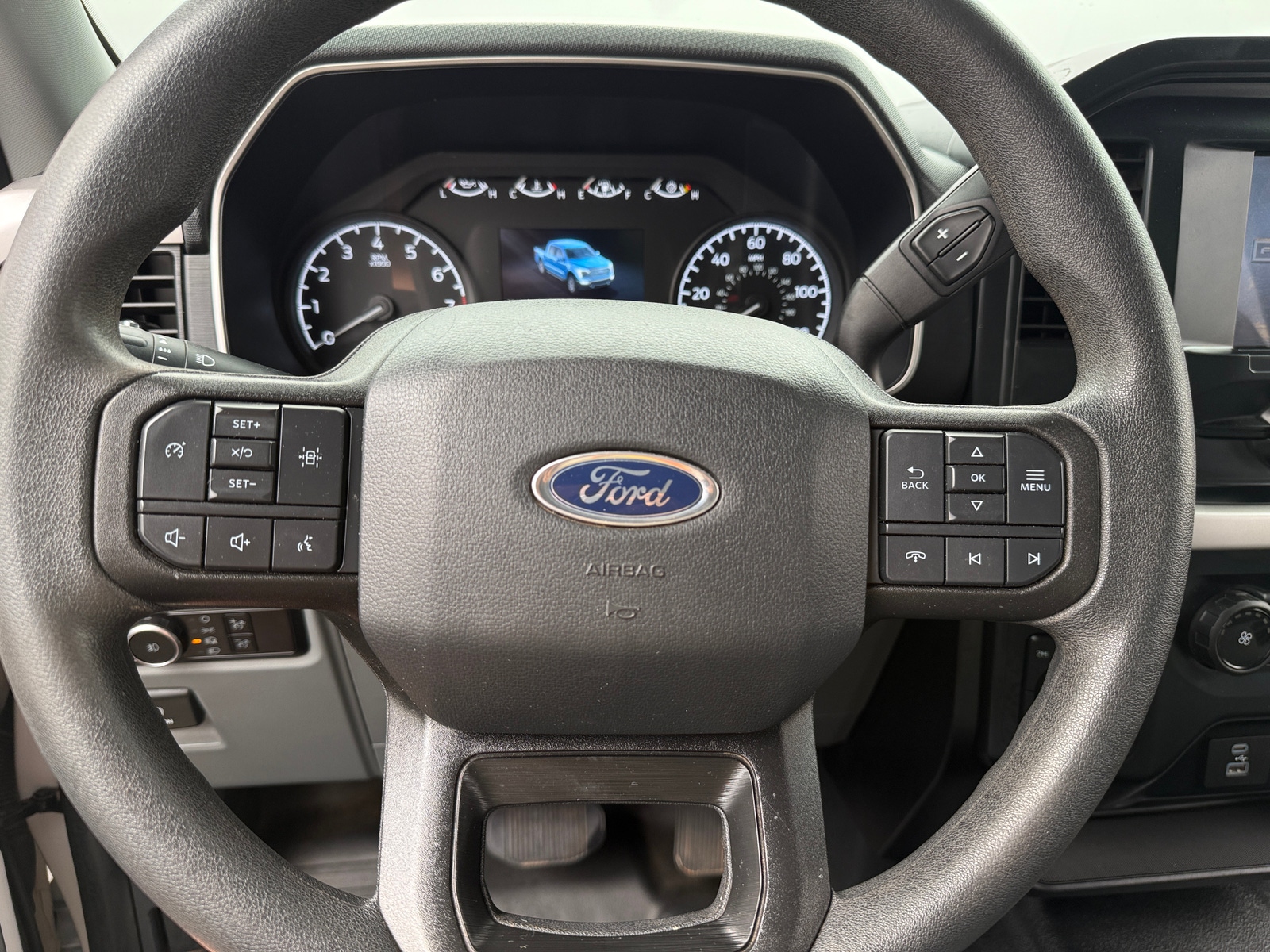 Thumbnail: 2023 Ford Econoline - 5