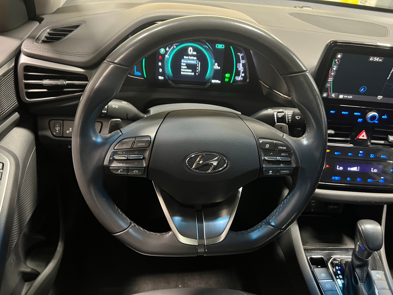 Thumbnail: 2020 Hyundai Ioniq - 4