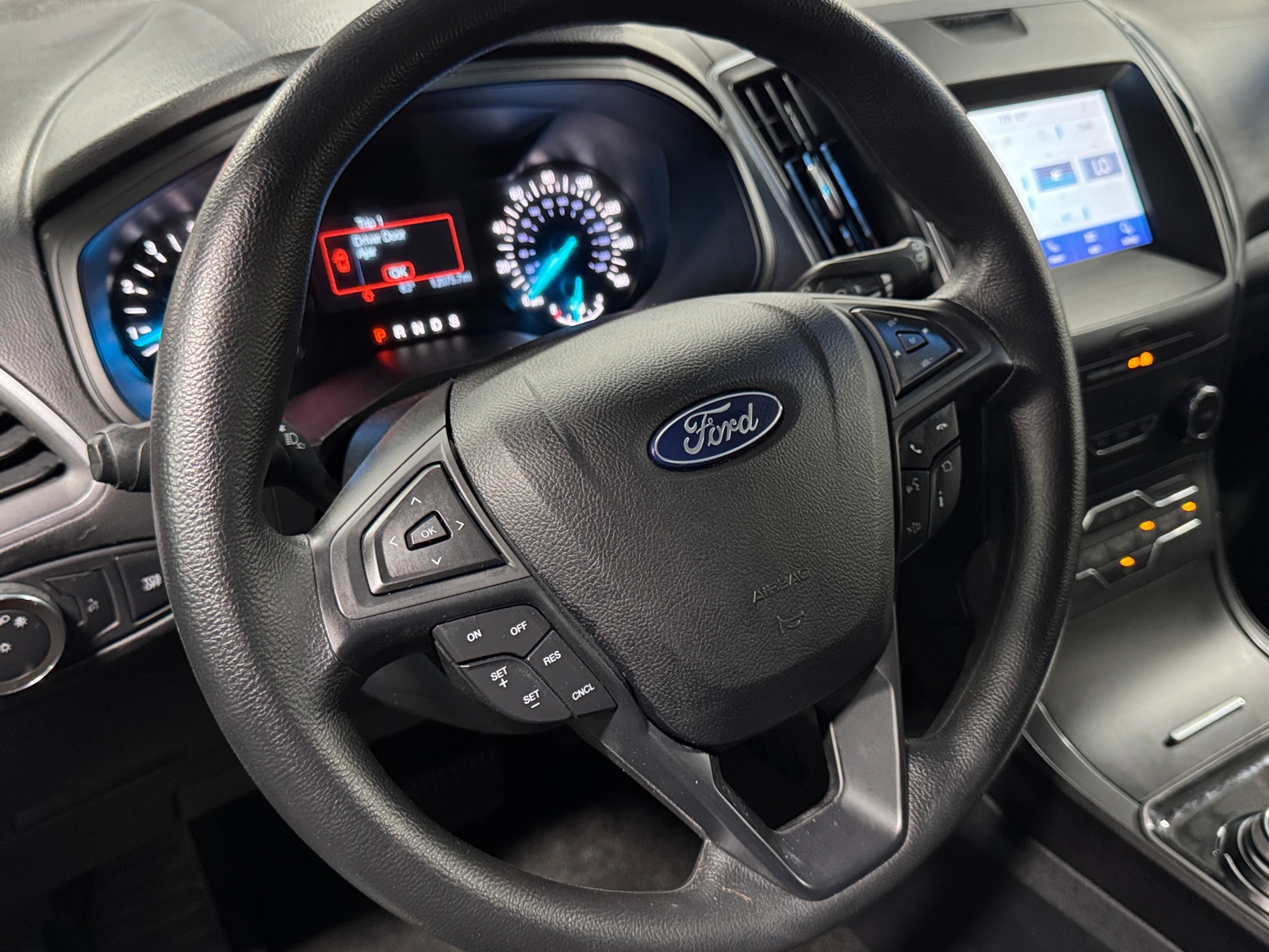 Thumbnail: 2020 Ford Edge - 5