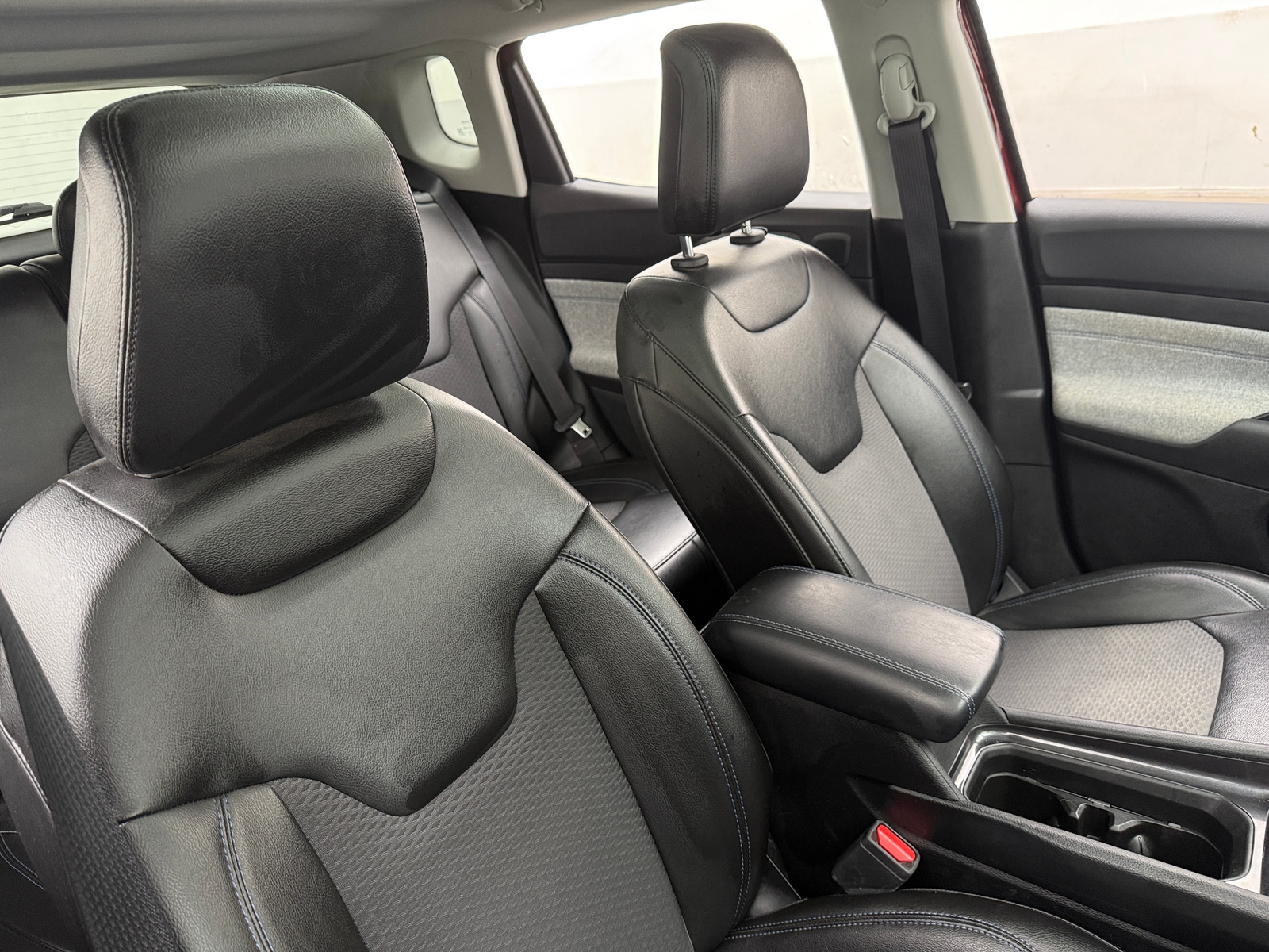 Thumbnail: 2022 Jeep Compass - 2
