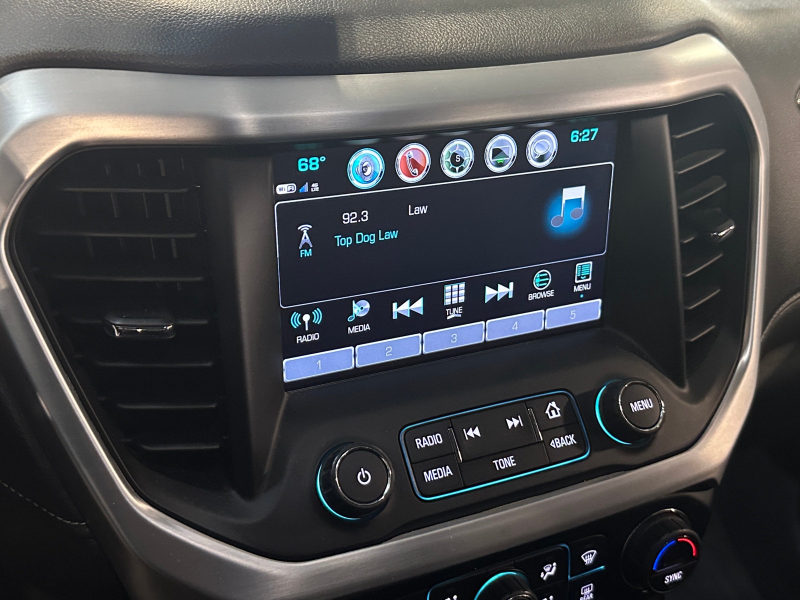 Thumbnail: 2019 GMC Acadia - 3
