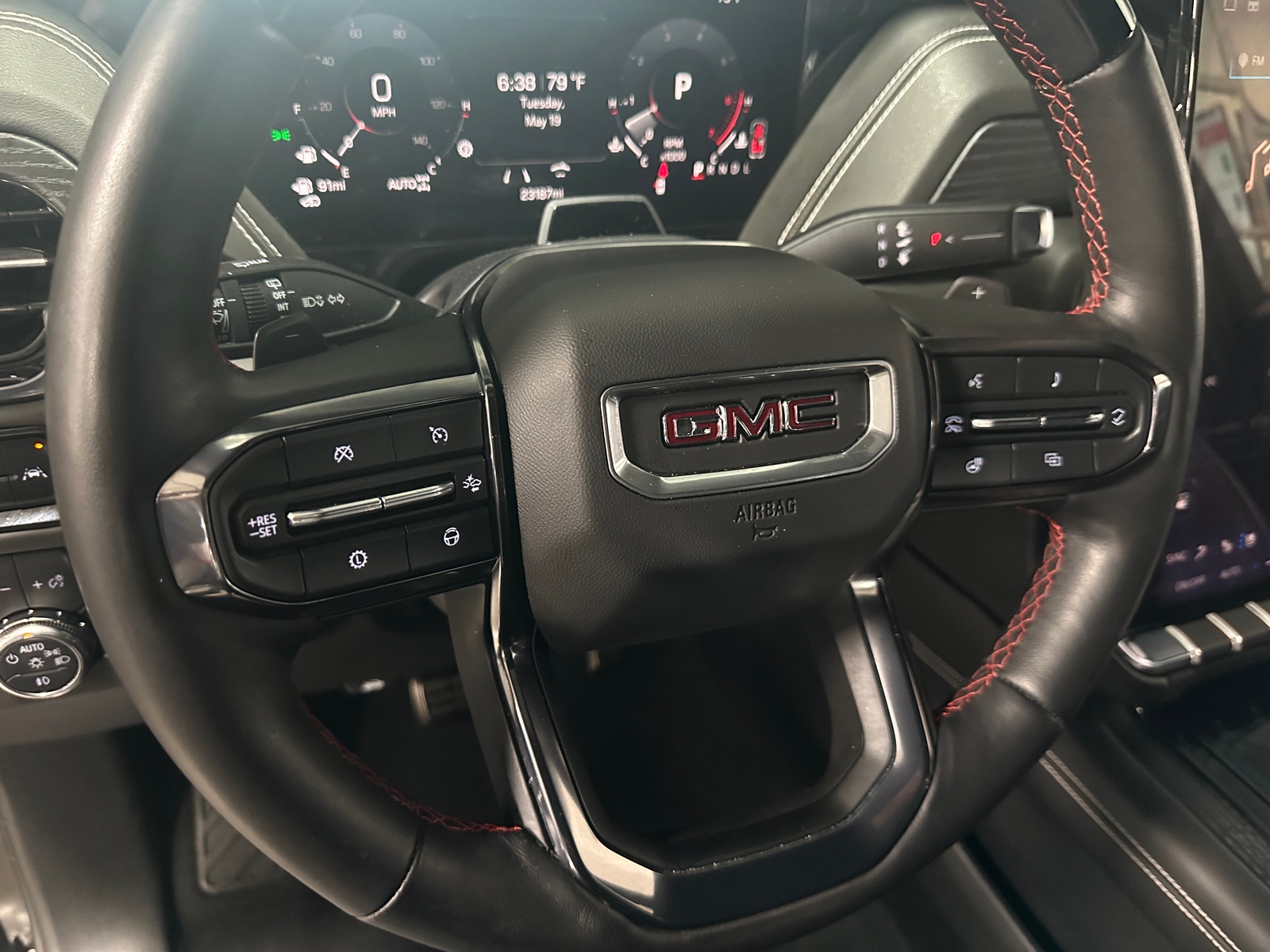 Thumbnail: 2025 GMC Yukon - 4