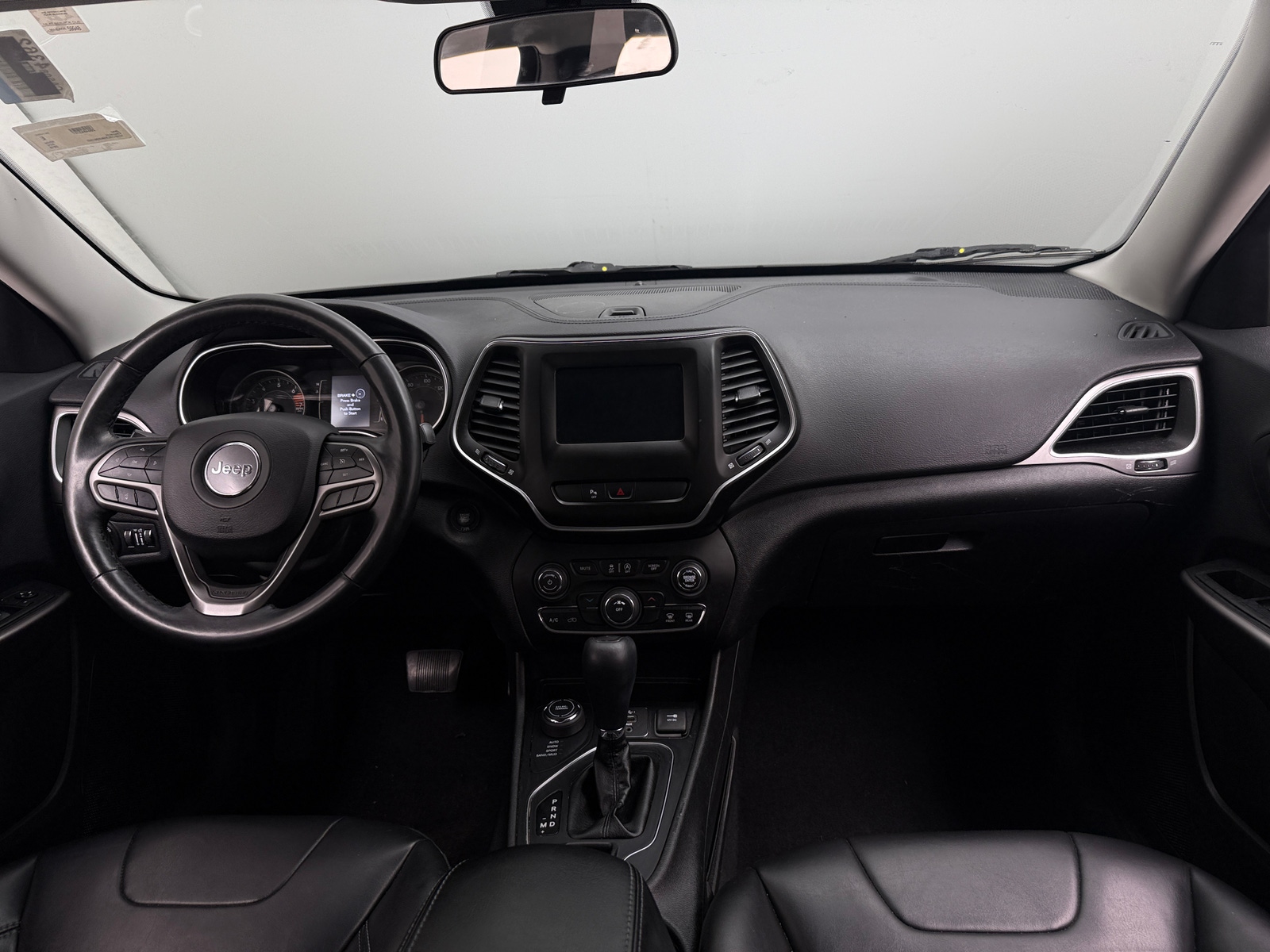 Thumbnail: 2019 Jeep Cherokee - 2