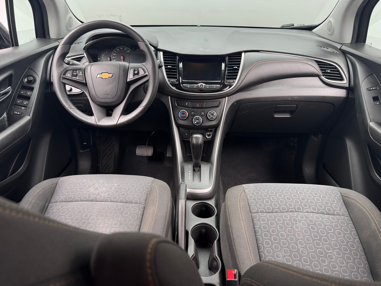 Thumbnail: 2020 Chevrolet Trax - 3