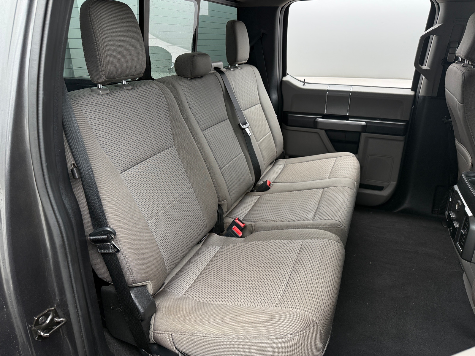 Thumbnail: 2020 Ford Econoline - 6