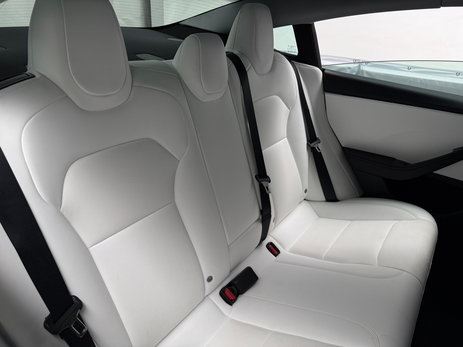 Thumbnail: 2025 Tesla Model 3 - 5