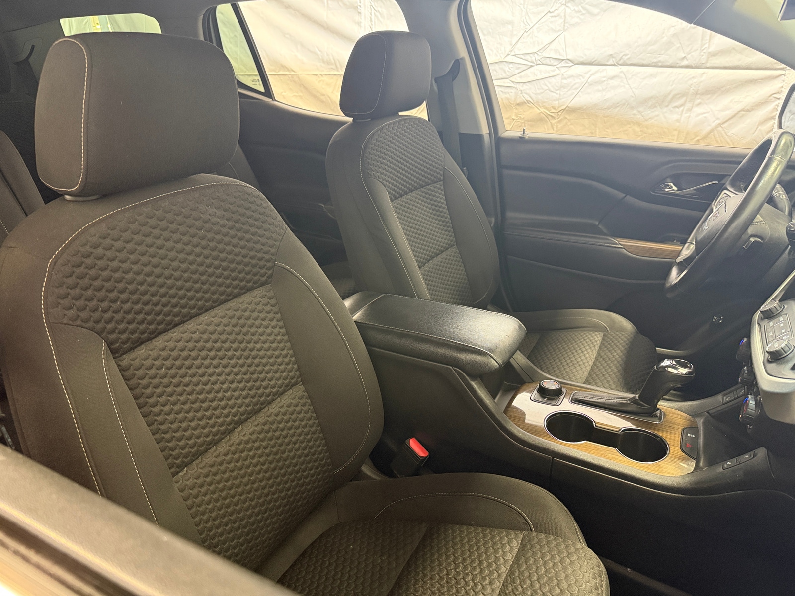 Thumbnail: 2017 GMC Acadia - 2