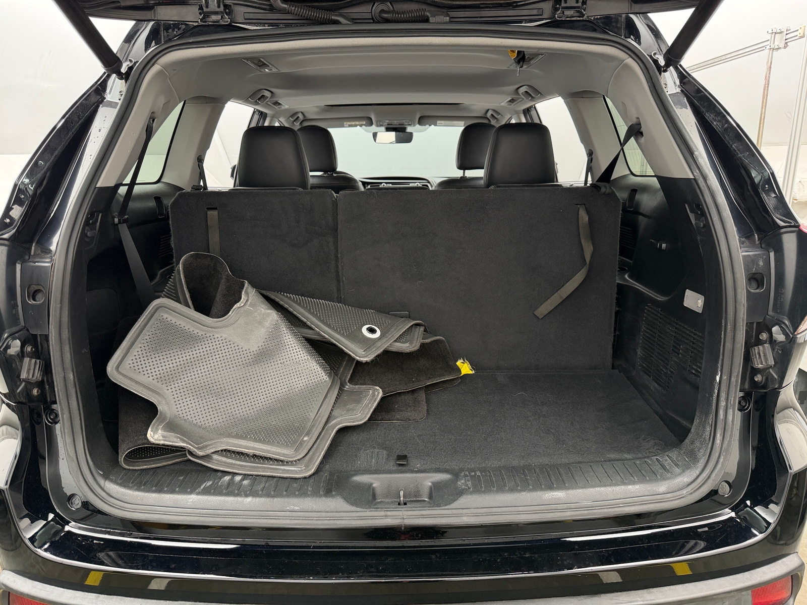 Thumbnail: 2017 Toyota Highlander - 6