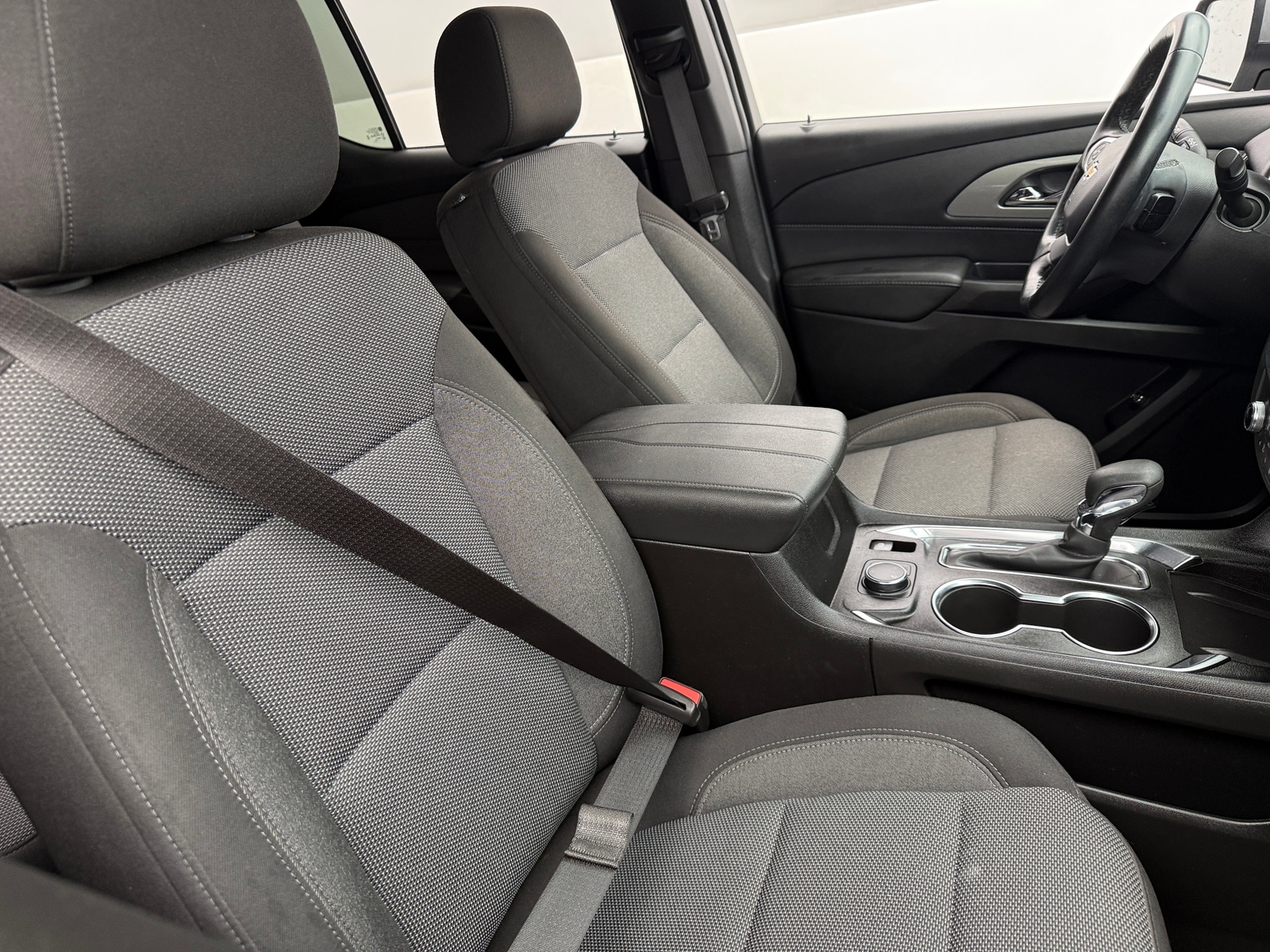 Thumbnail: 2023 Chevrolet Equinox - 2
