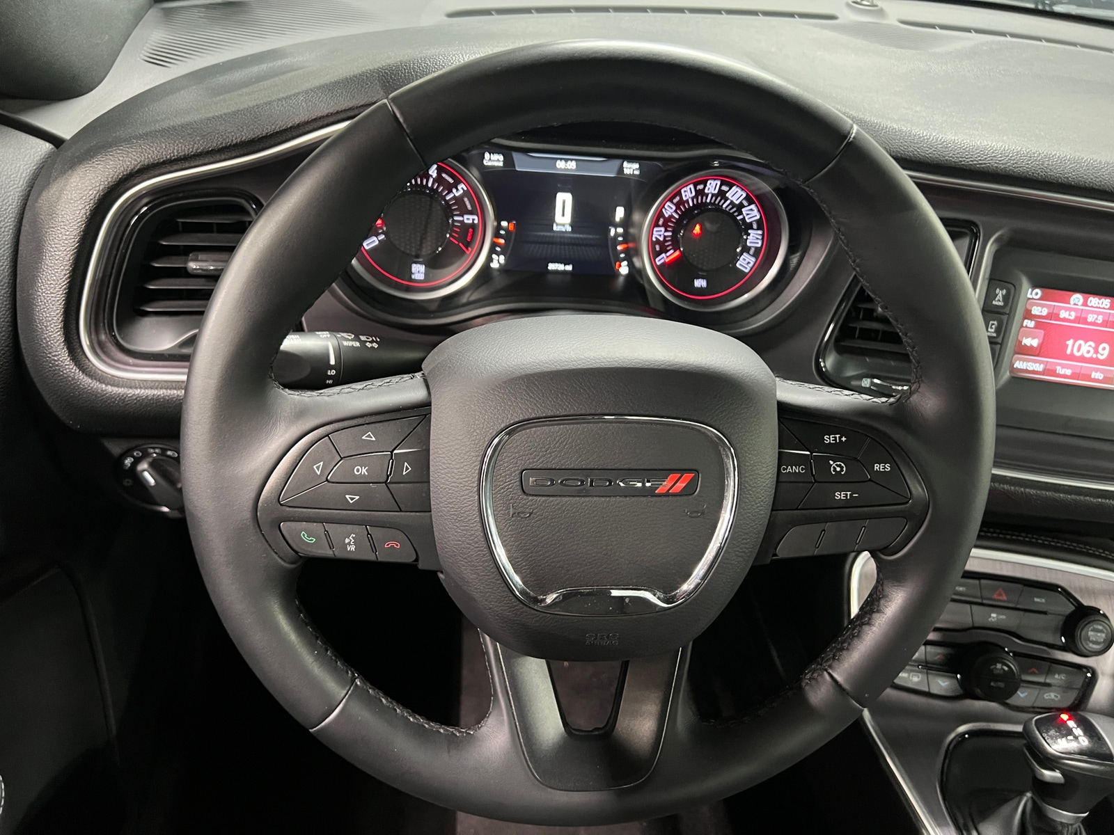 Thumbnail: 2016 Dodge Challenger - 4