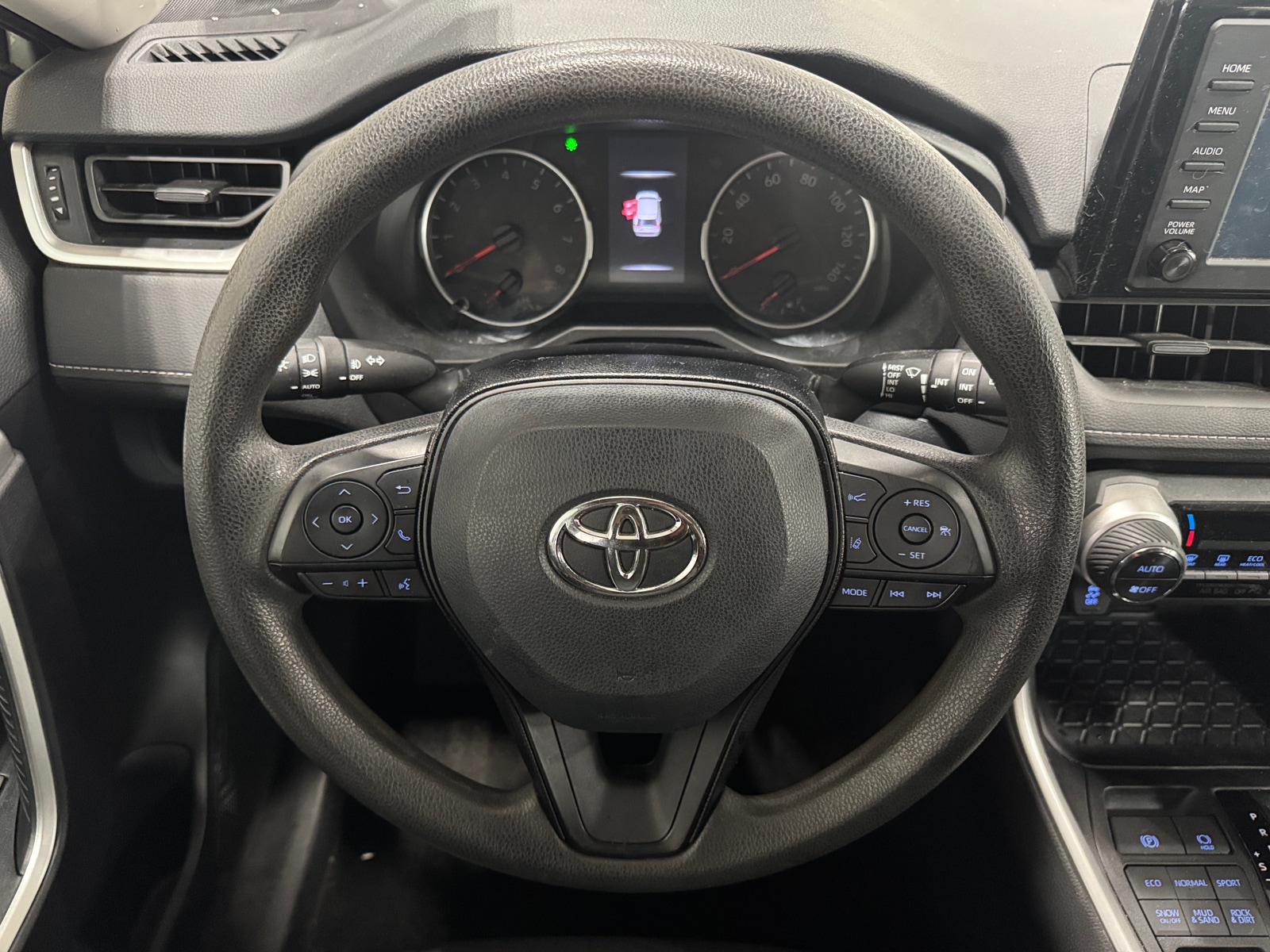 Thumbnail: 2019 Toyota RAV4 - 5