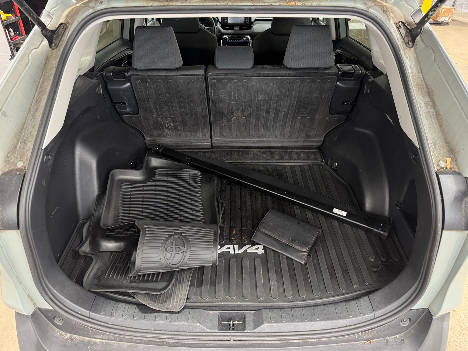 Thumbnail: 2019 Toyota RAV4 - 7