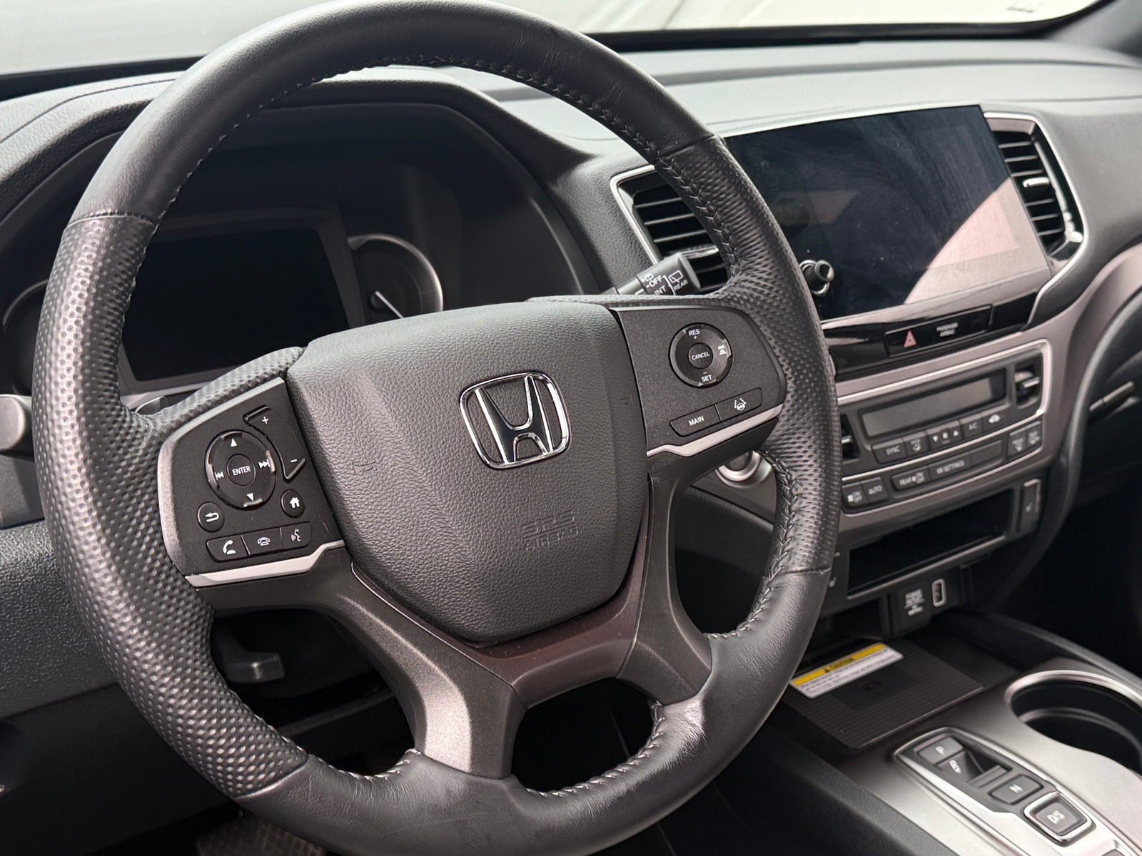 Thumbnail: 2023 Honda Passport - 4