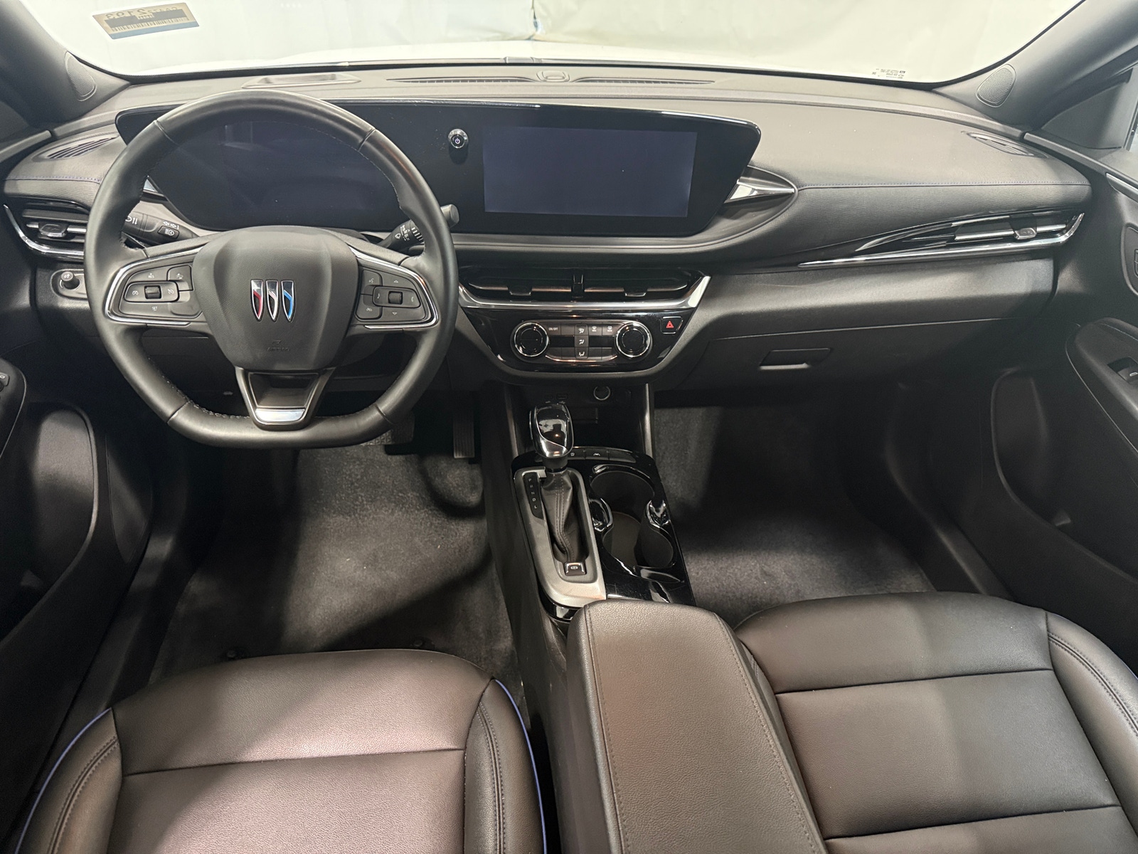 Thumbnail: 2025 Buick Envista - 3