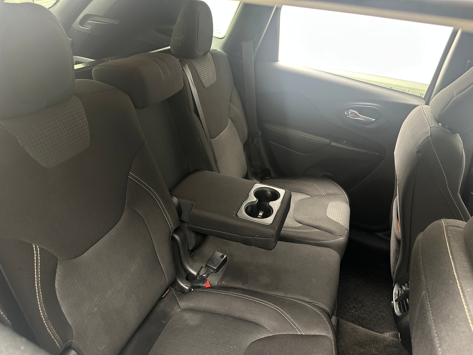 Thumbnail: 2015 Jeep Cherokee - 6