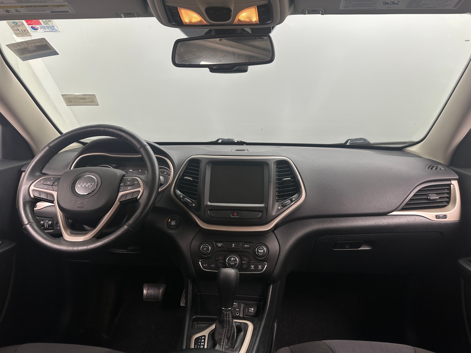 Thumbnail: 2015 Jeep Cherokee - 3