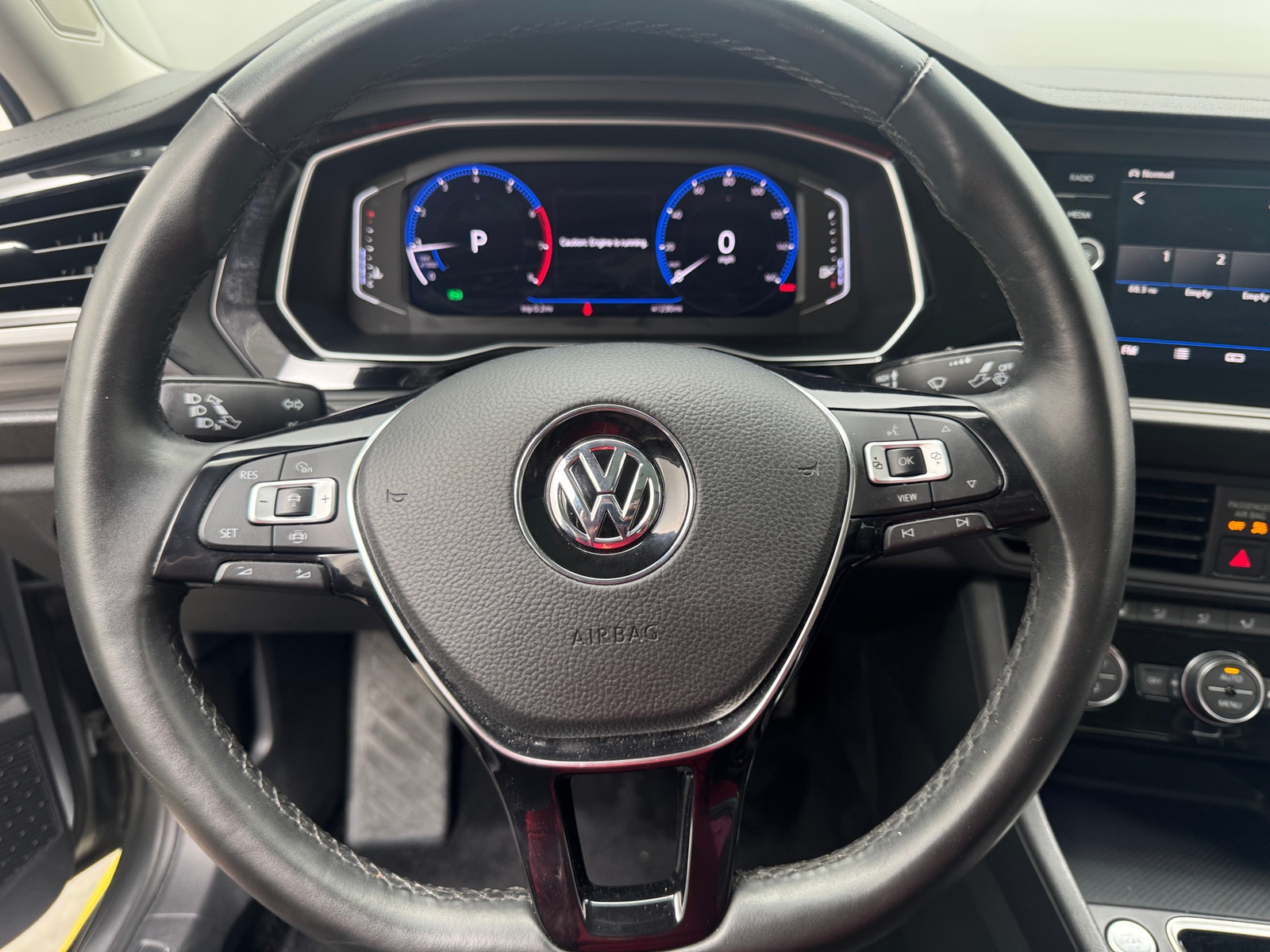 Thumbnail: 2019 Volkswagen Jetta - 4