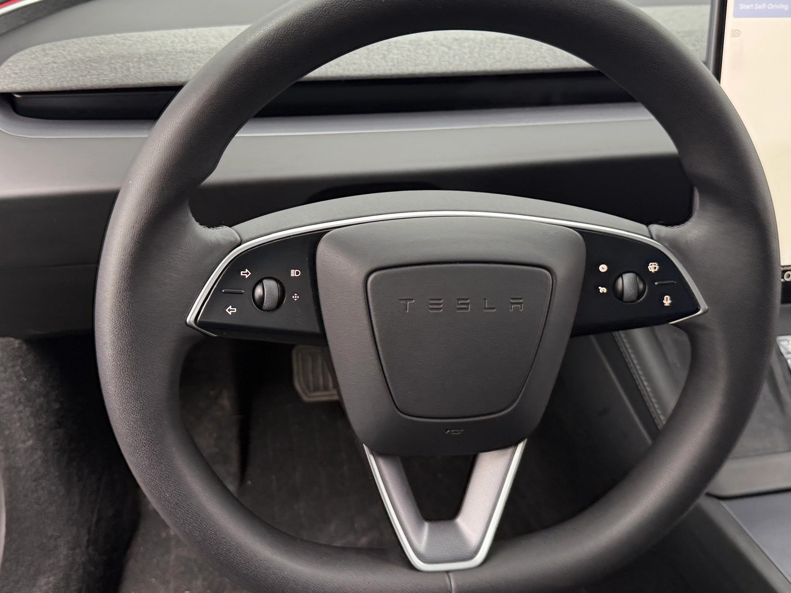 Thumbnail: 2025 Tesla Model 3 - 4
