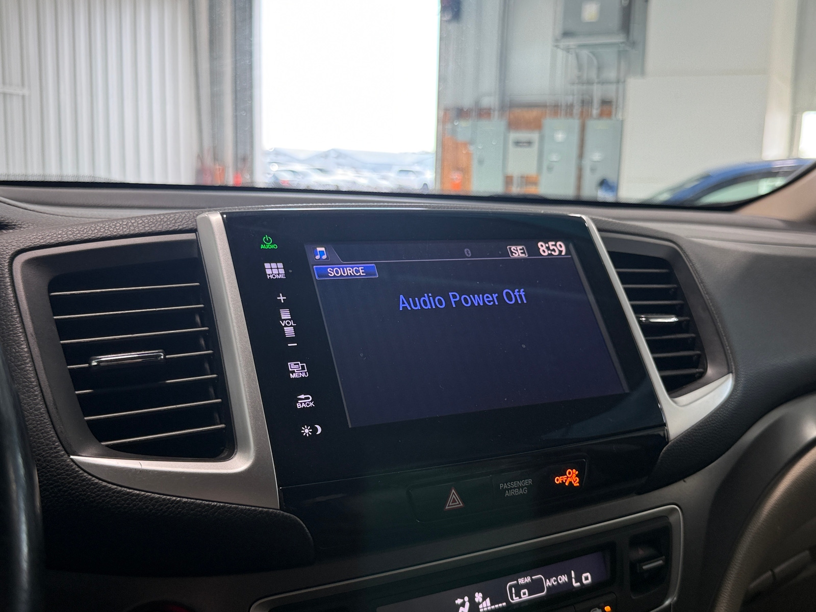 Thumbnail: 2016 Honda Pilot - 3