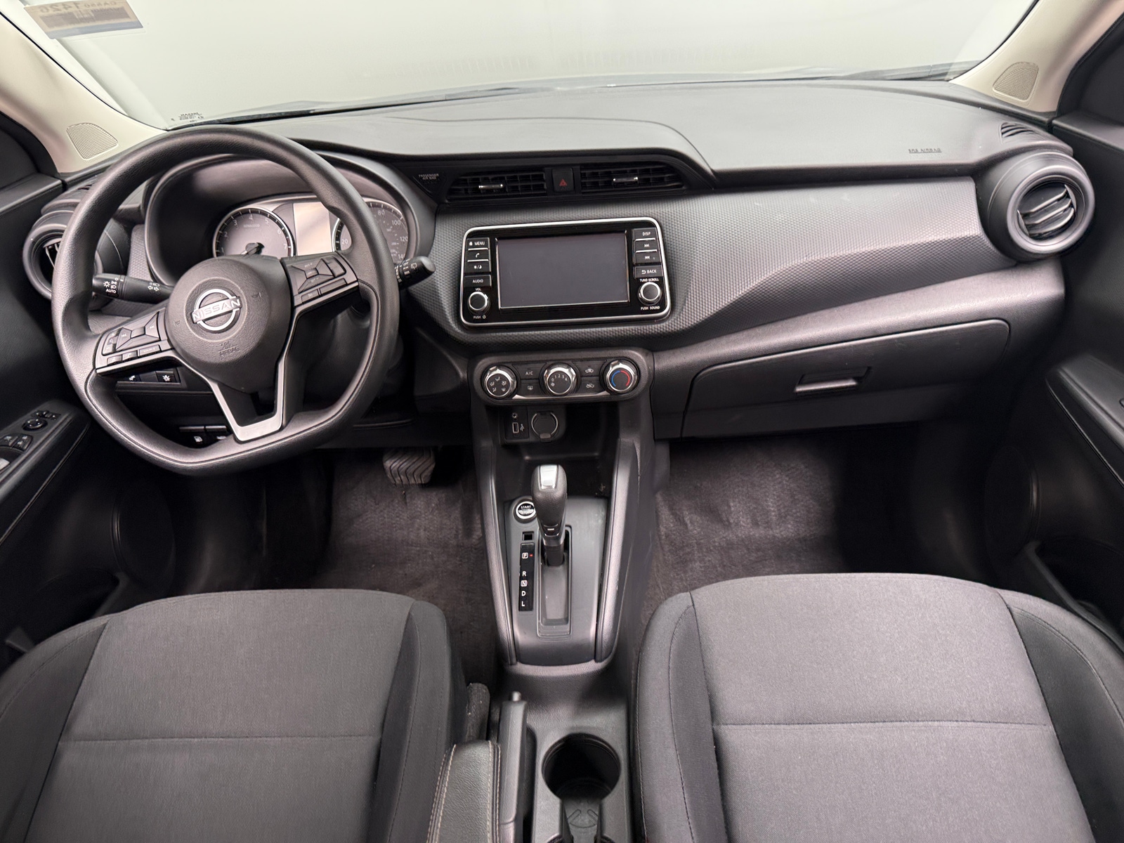 Thumbnail: 2024 Nissan Kicks - 3