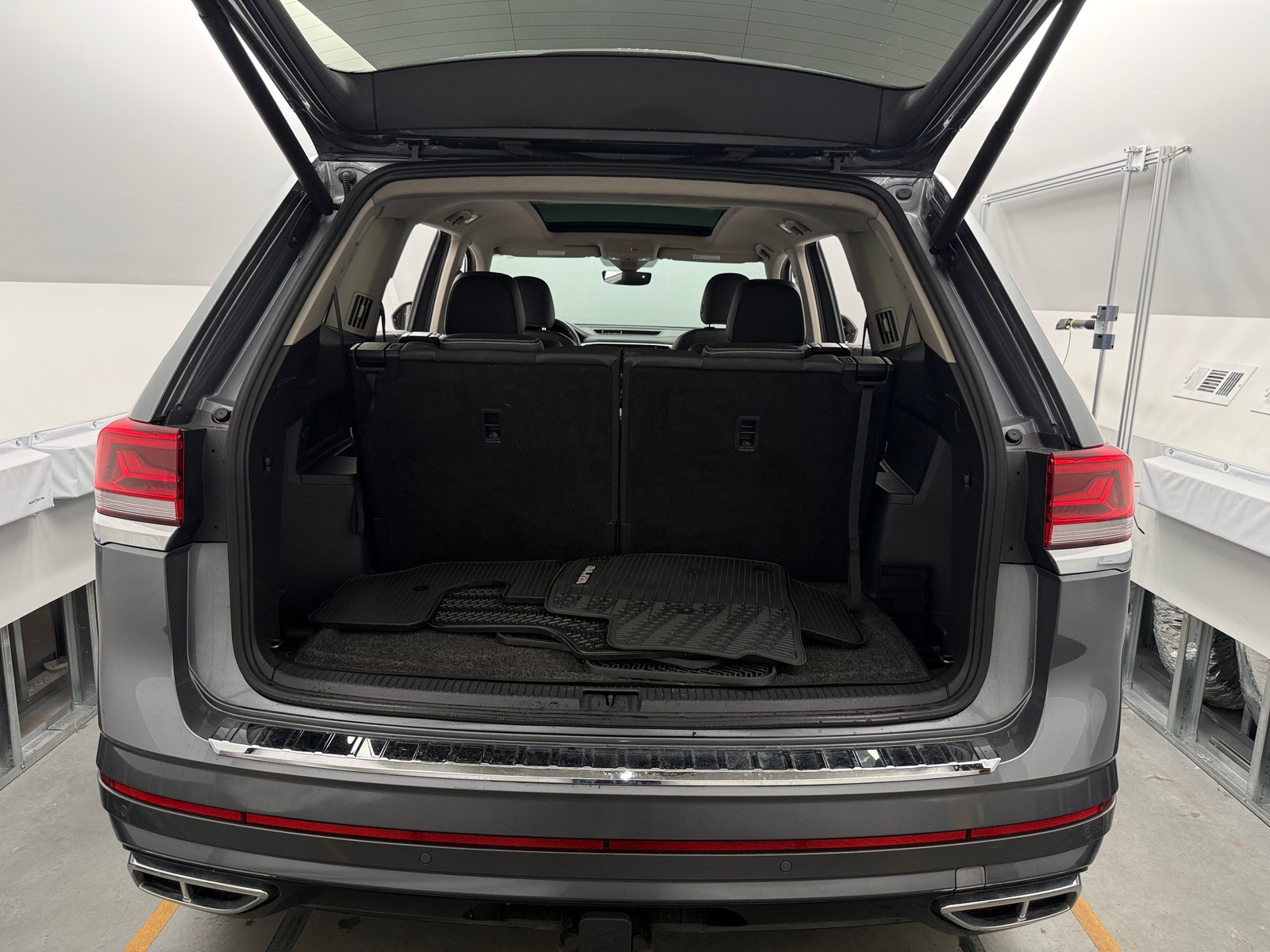 Thumbnail: 2021 Volkswagen Atlas - 6