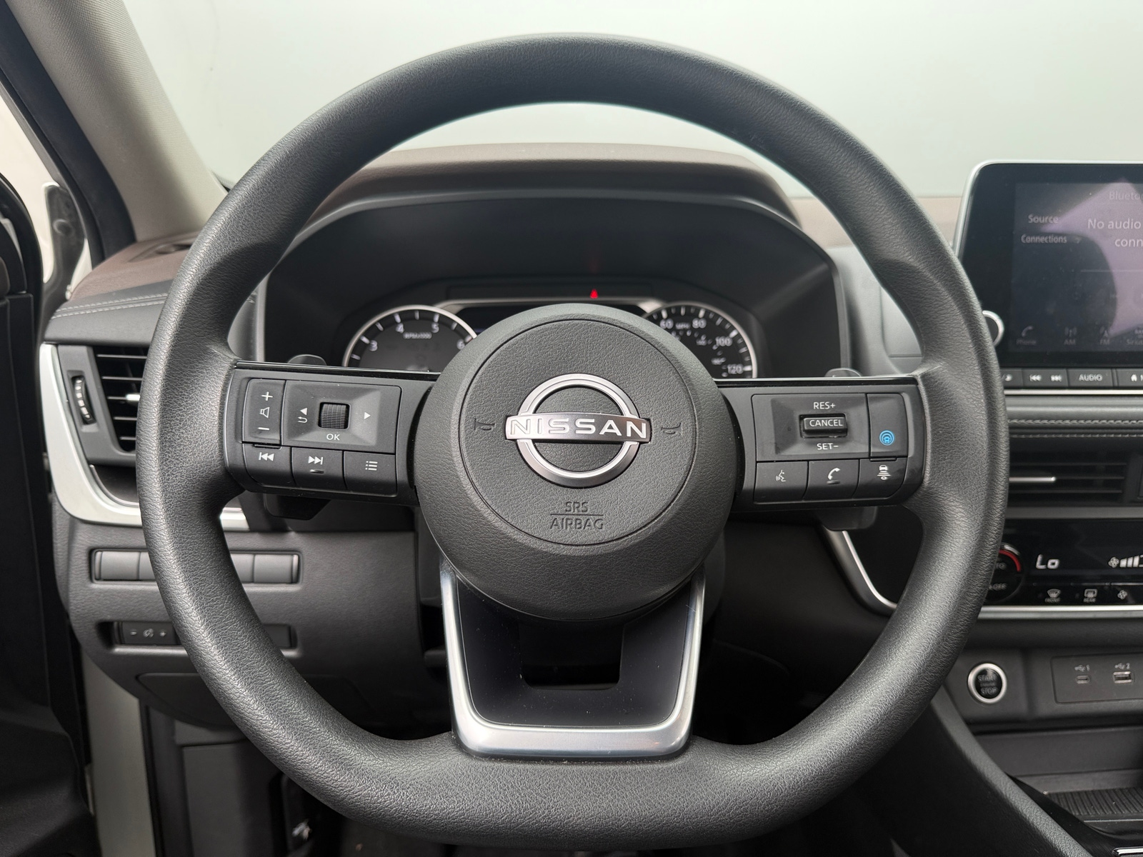 Thumbnail: 2023 Nissan Rogue - 5