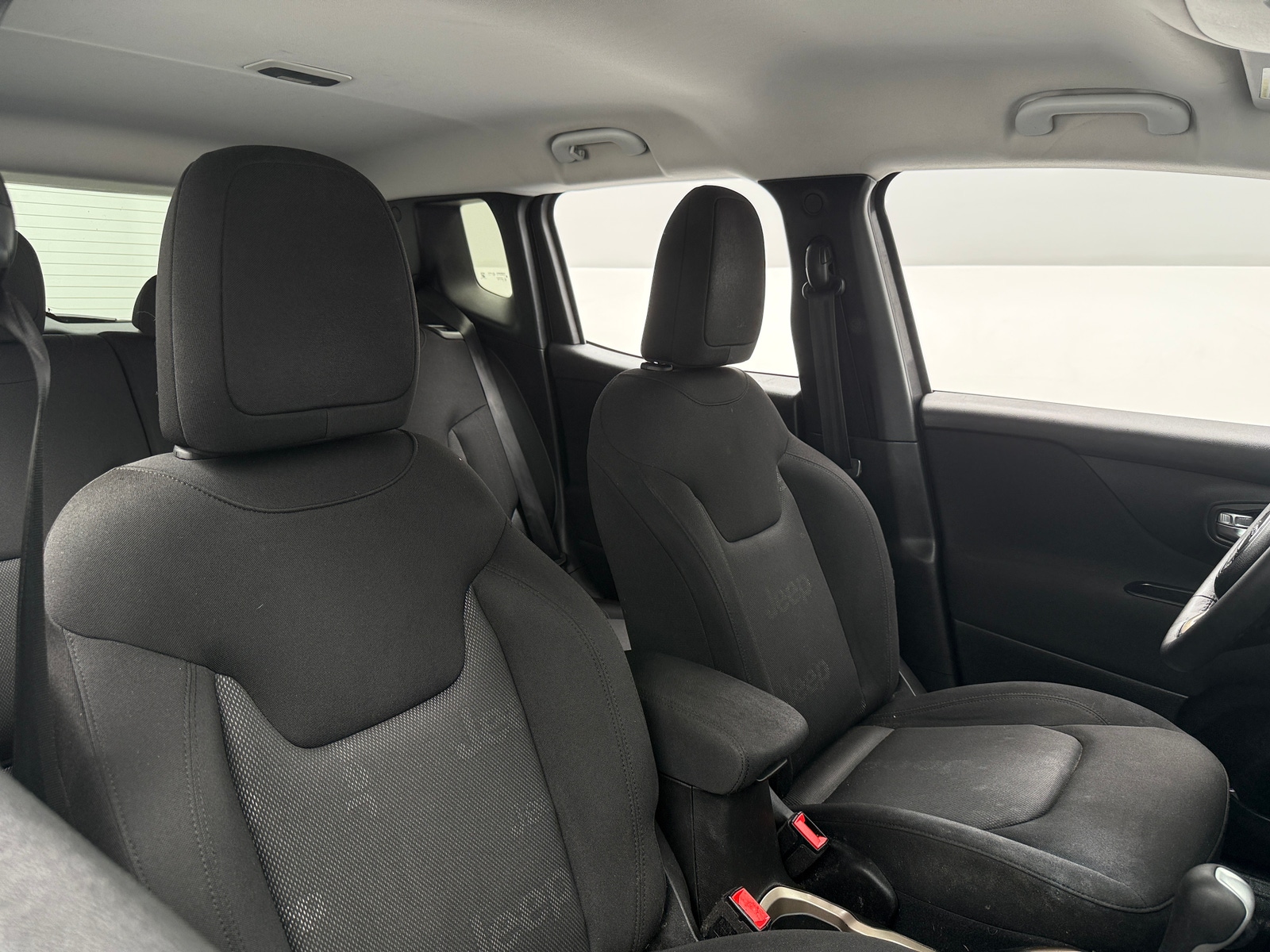 Thumbnail: 2017 Jeep Renegade - 2