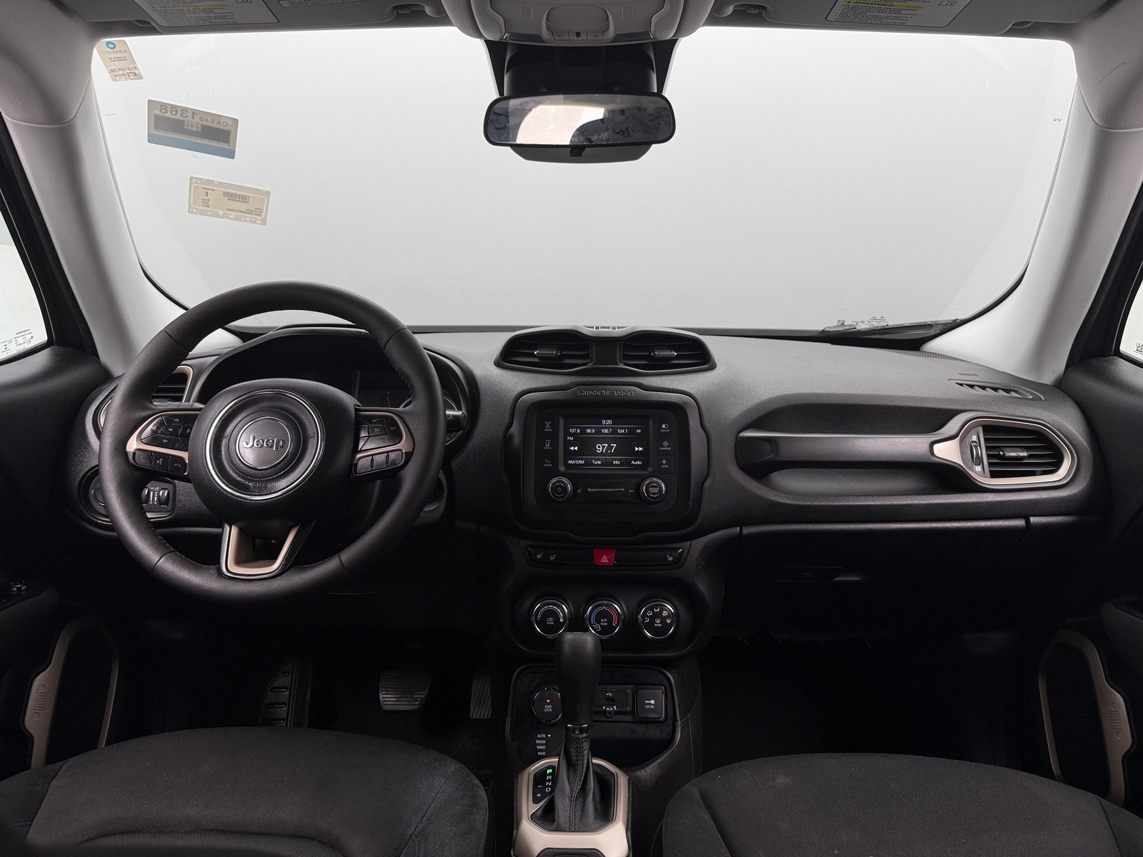 Thumbnail: 2017 Jeep Renegade - 3